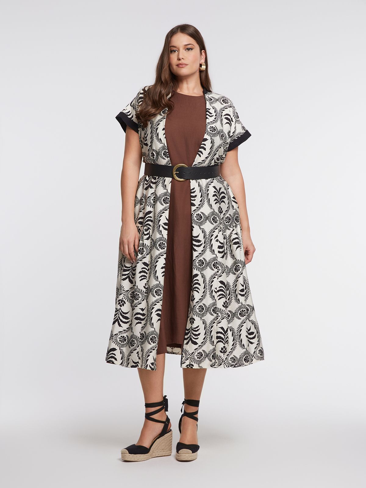Viscose-blend shirt-dress with ethnic floral motif and contrast trim