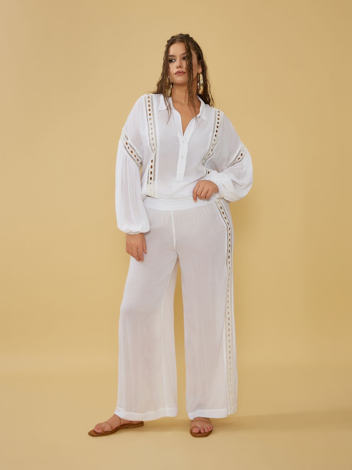 Viscose wide-leg pants with lace side detail