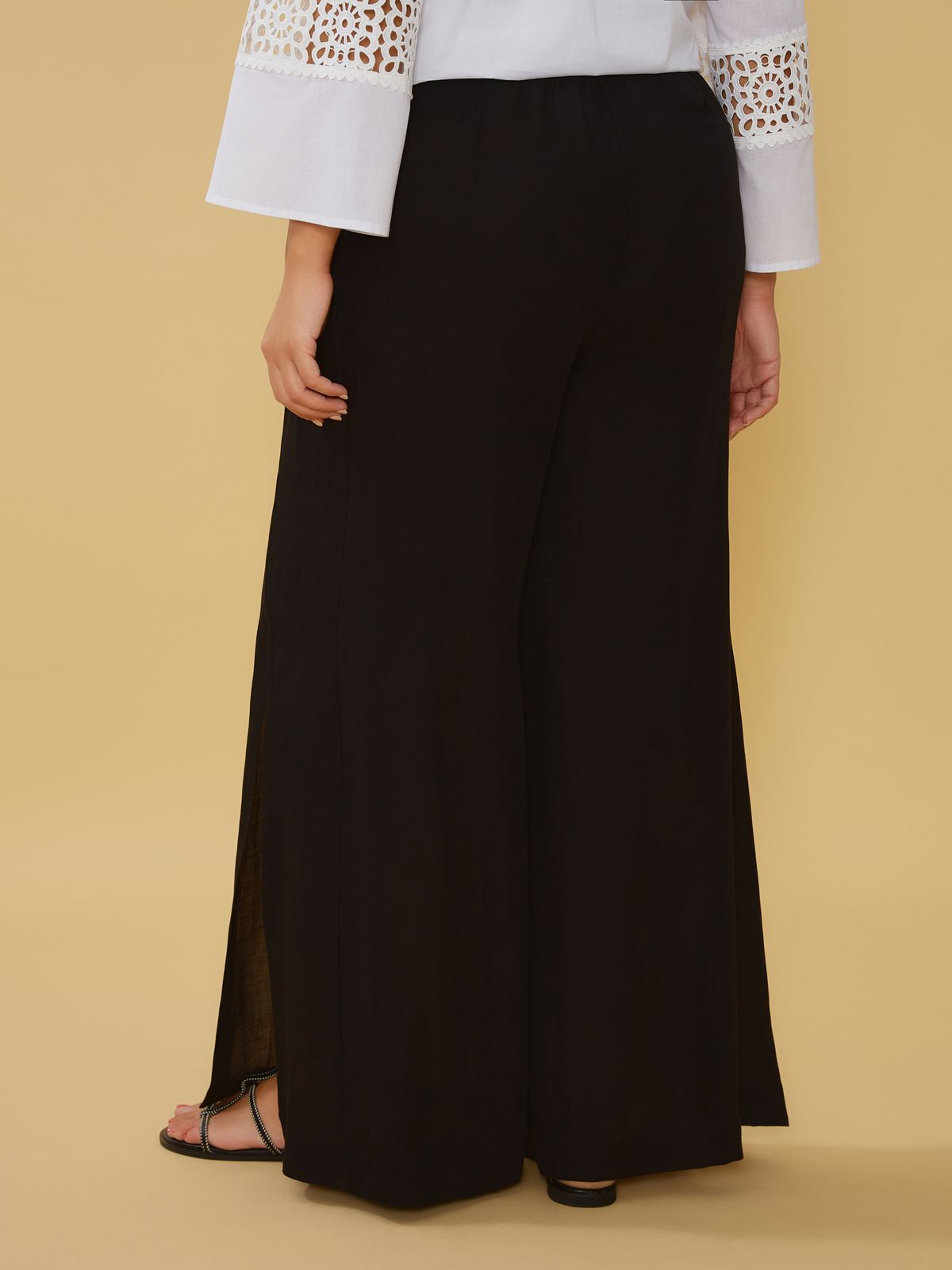 Wide-leg linen pants with side slits