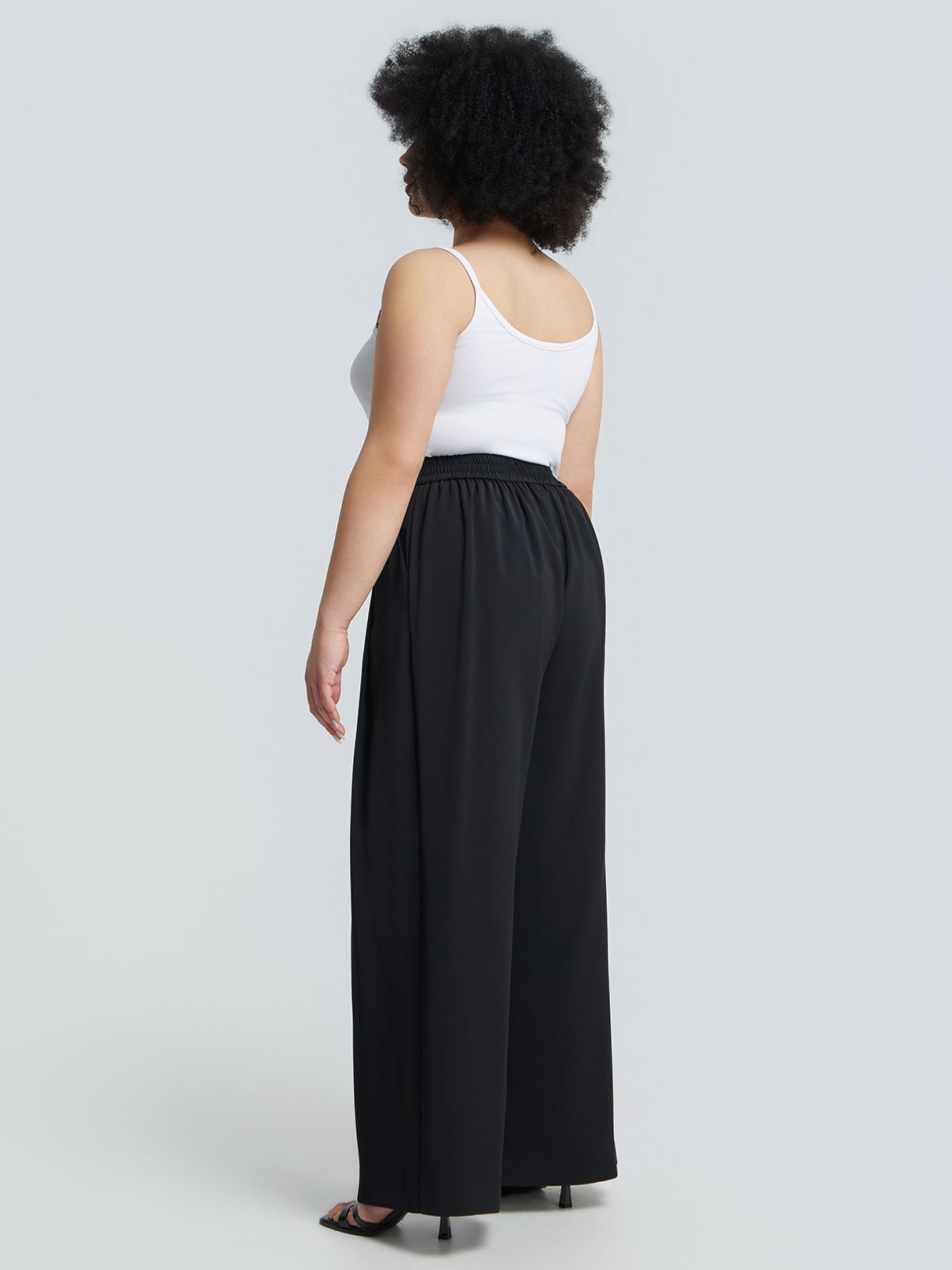 Wide-leg tailored pants