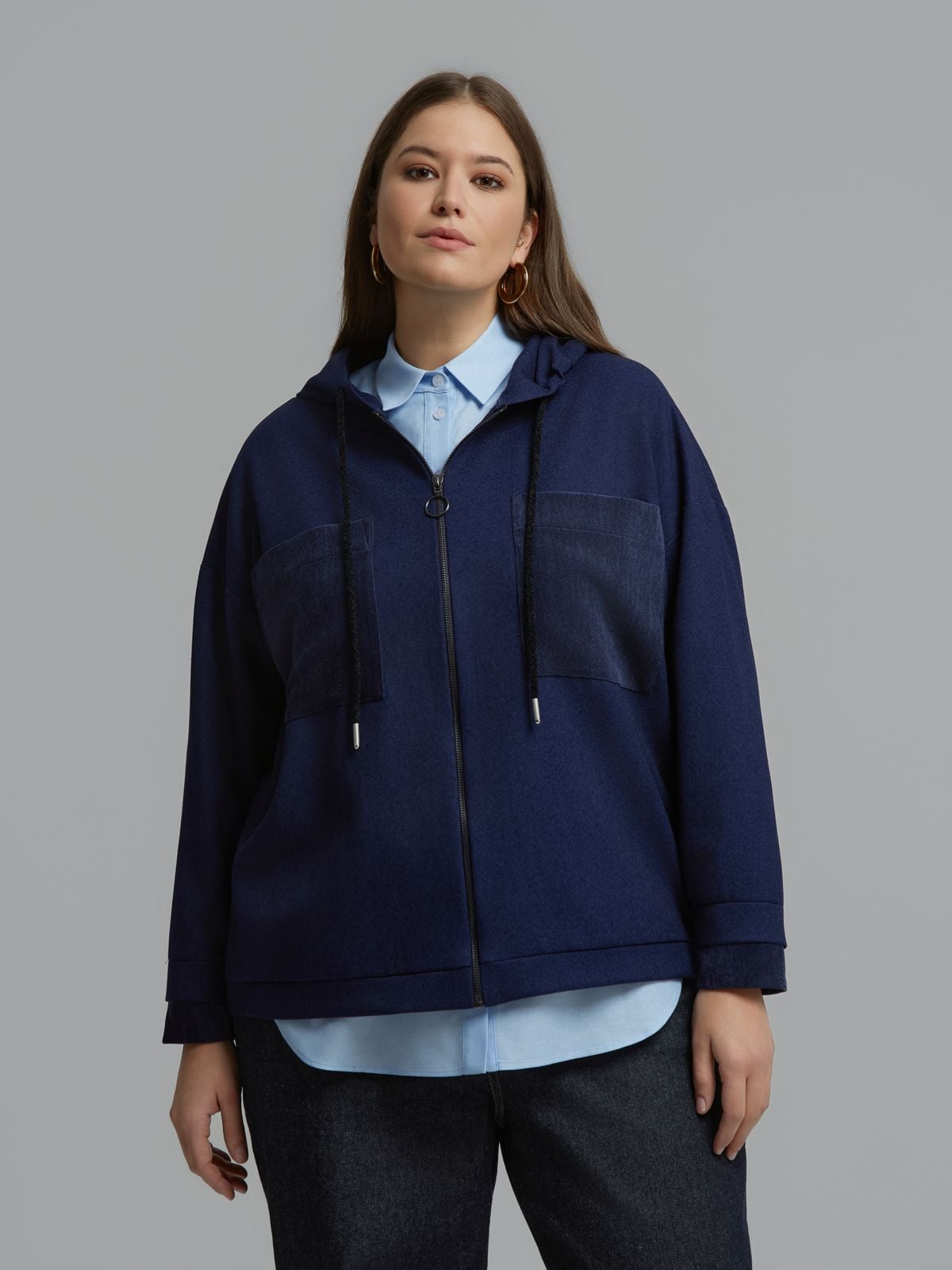Zipped jacket with corduroy details