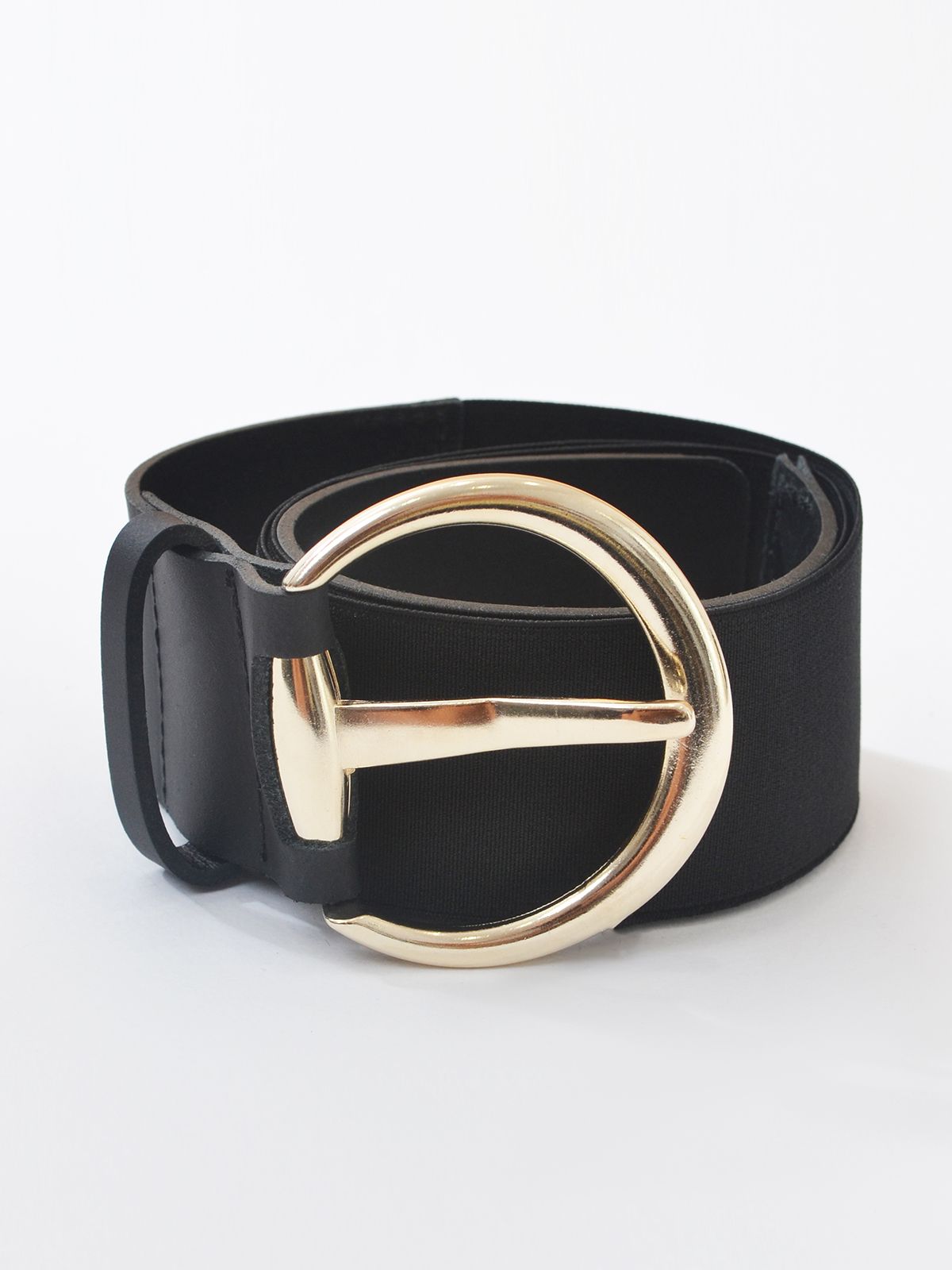 Black leather belt with round buckle