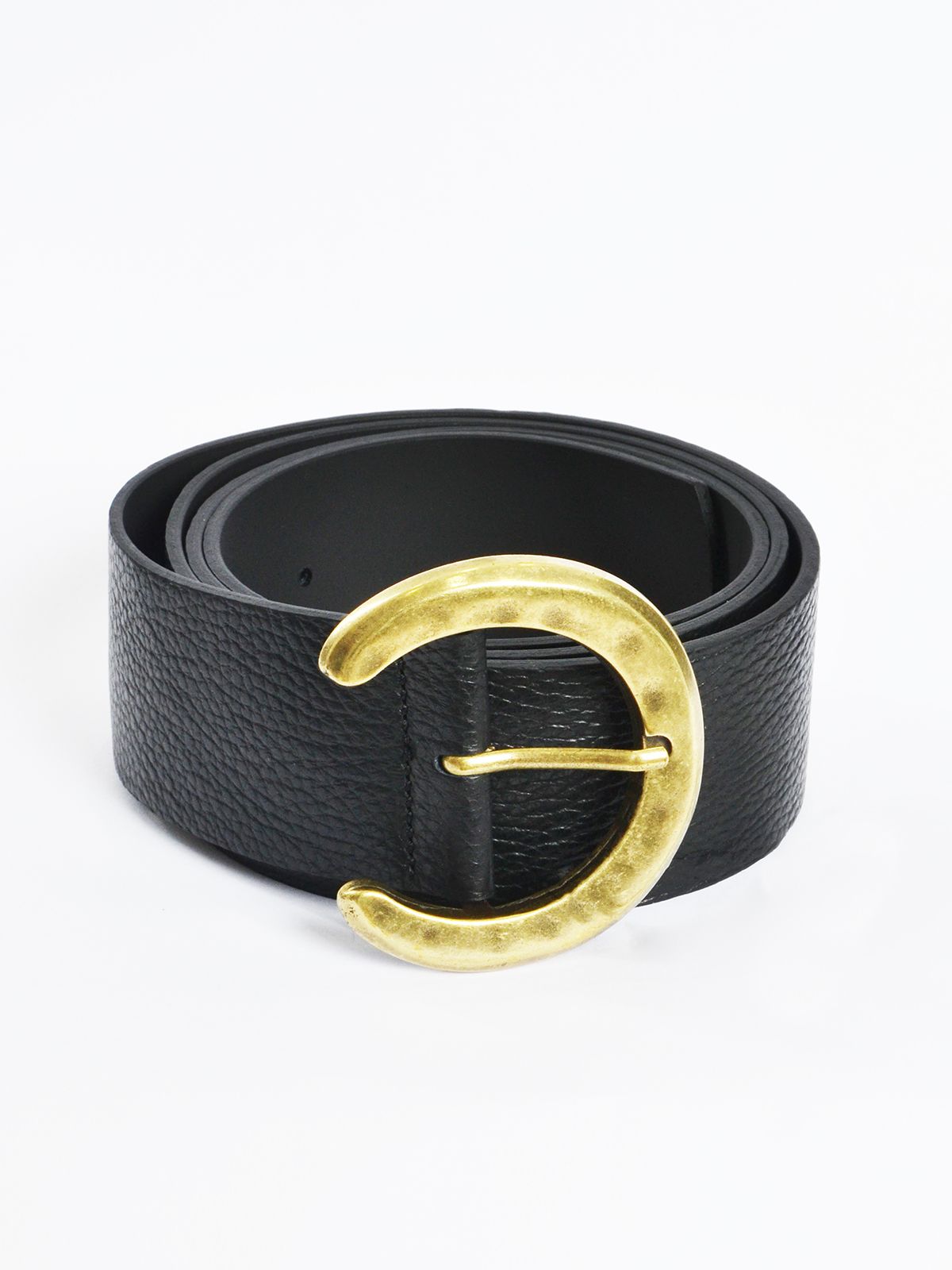 Leather belt with oversized curved buckle