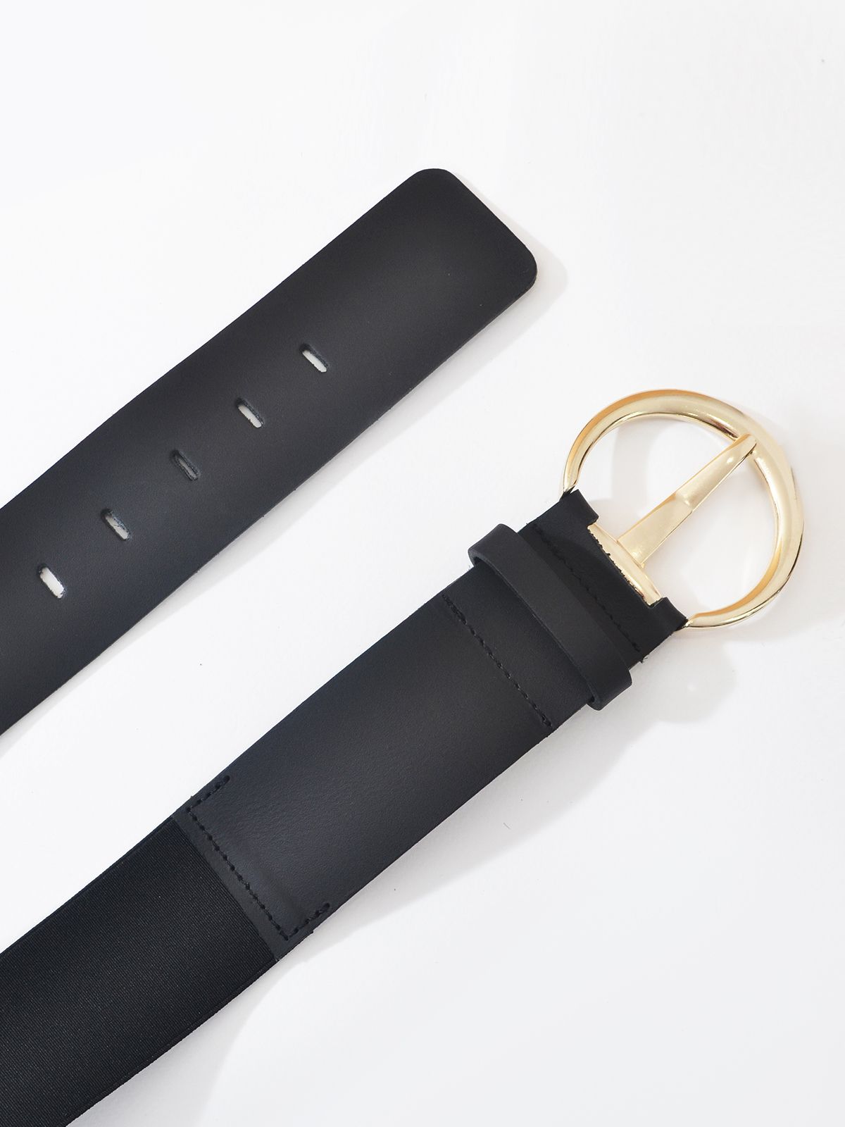 Black leather belt with round buckle