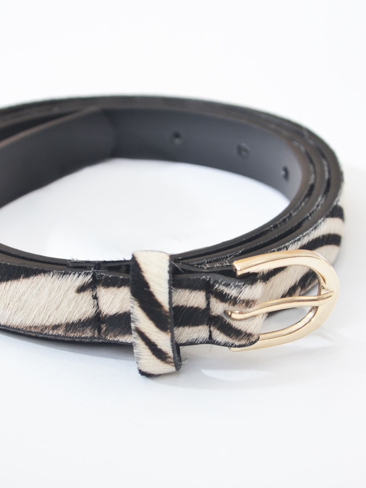 Zebra pony skin belt