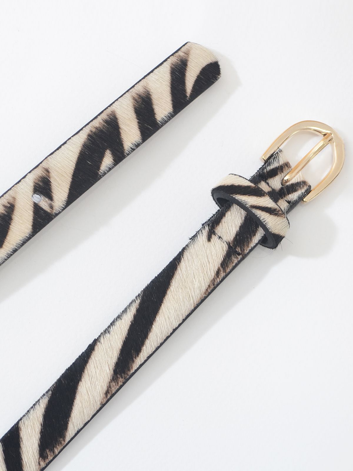 Zebra pony skin belt