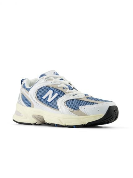 Sneakers MR530