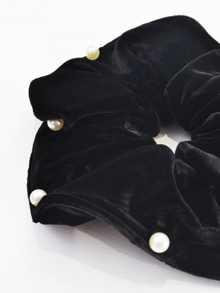 Scrunchie βελούδινο με πέρλες