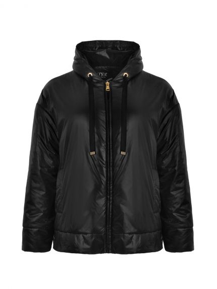 Puffer jacket with detachable hood