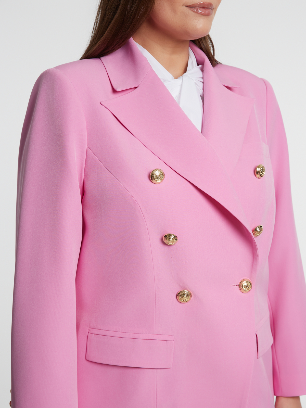 Σταυρωτό σακάκι με χρυσά κουμπιά φωτογραφία