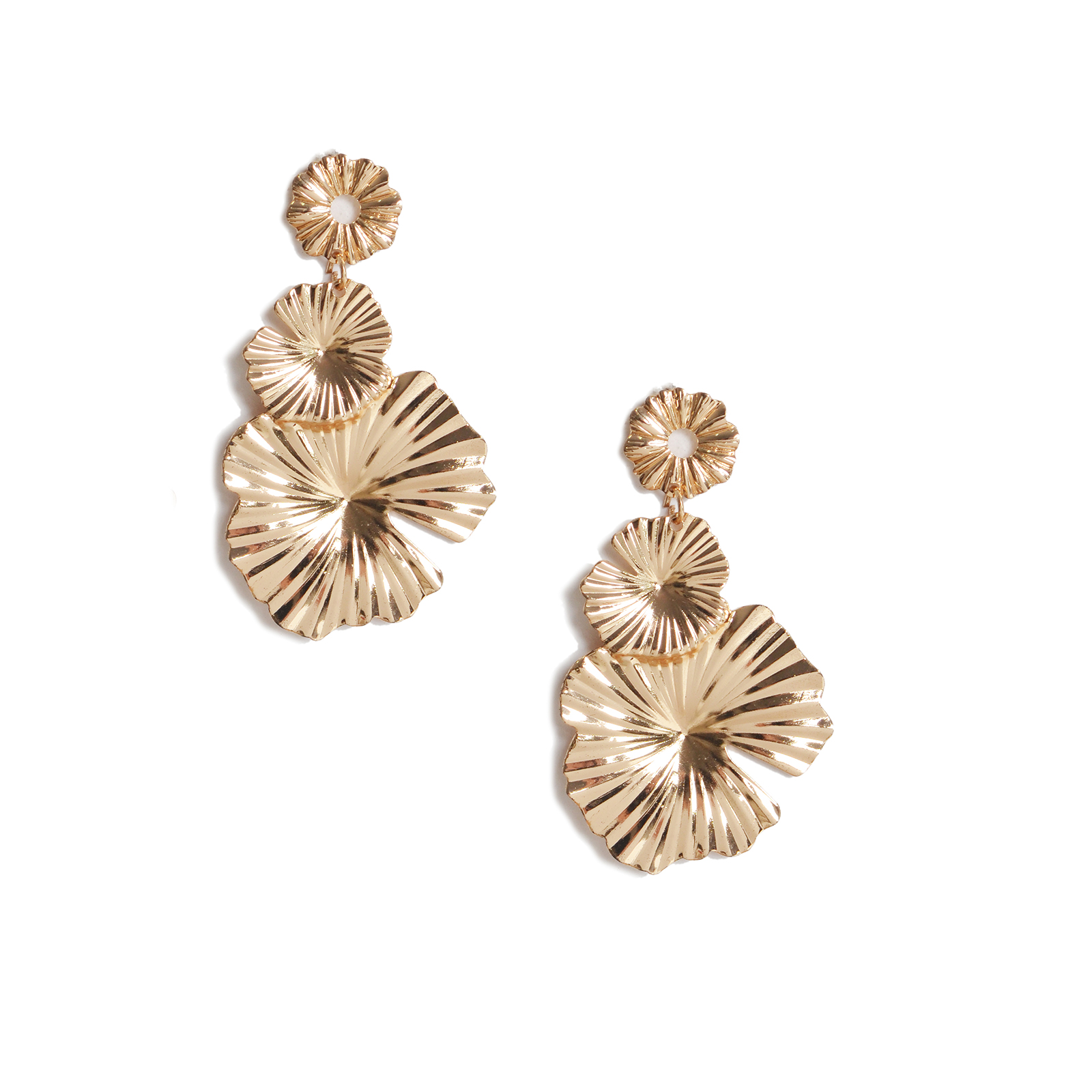 Drop leaf-shaped earrings