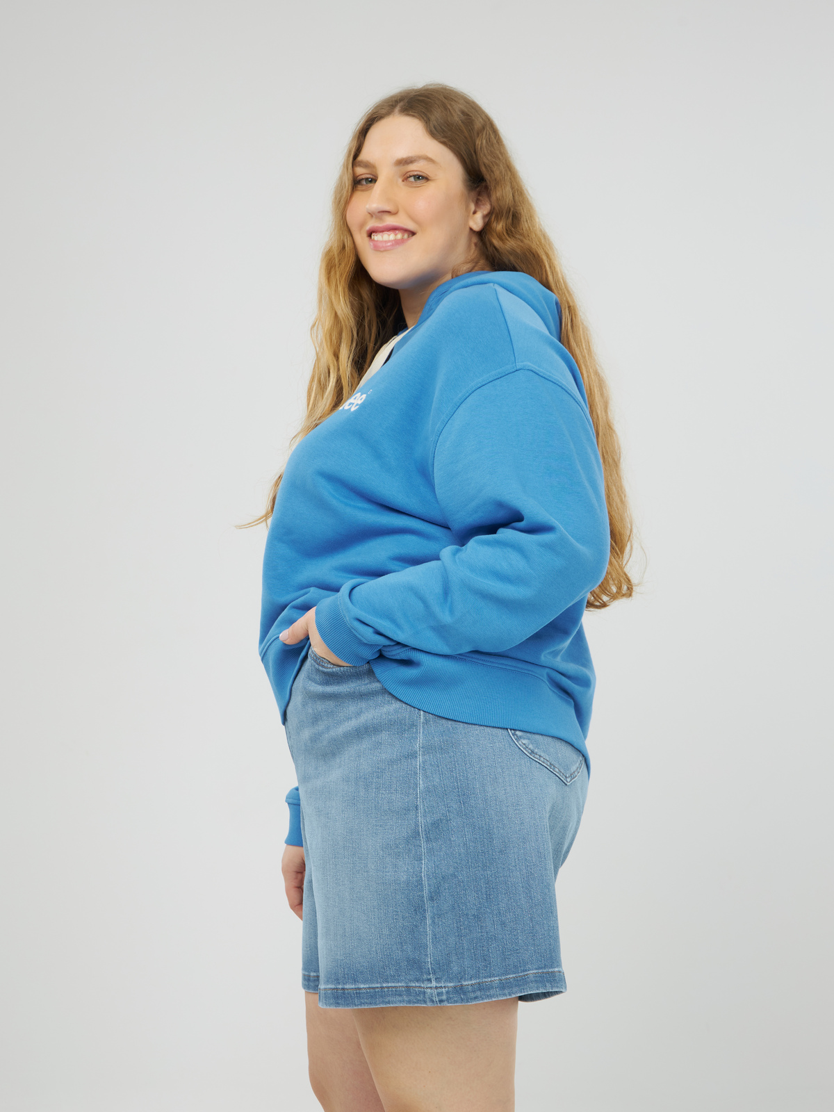 Μπλούζα Essential Hoodie φωτογραφία