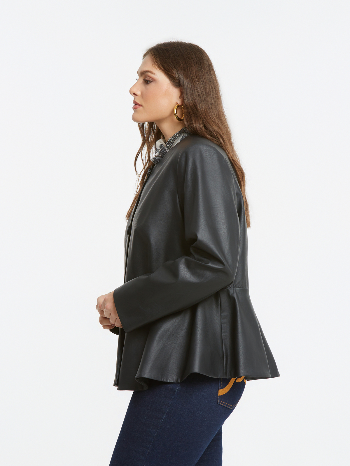 Faux-leather σακάκι με peplum τελείωμα φωτογραφία