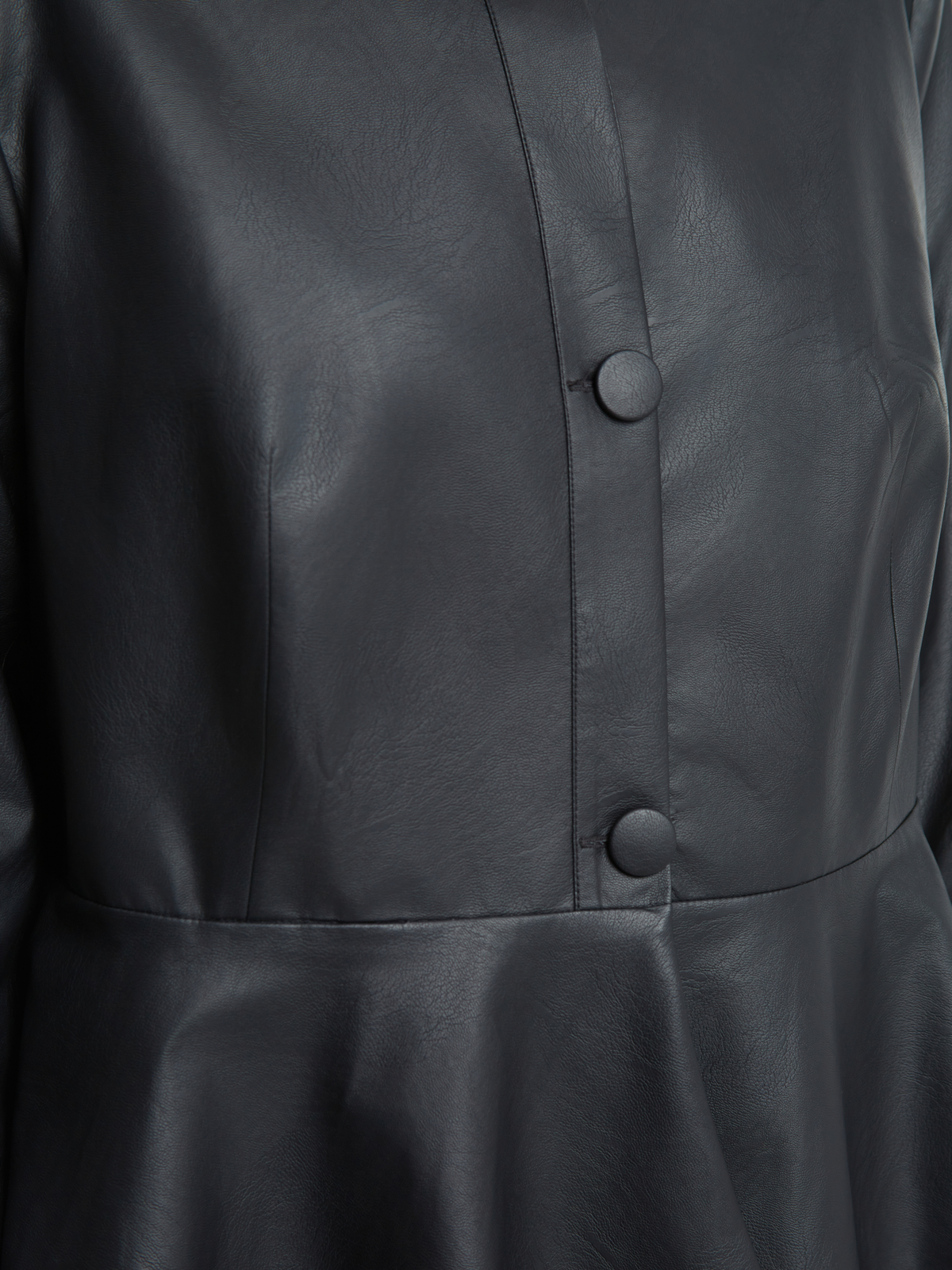 Faux-leather σακάκι με peplum τελείωμα φωτογραφία