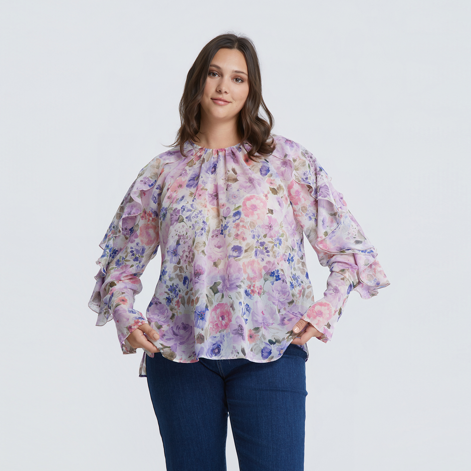 Floral blouse with ruffled sleeves and back tie