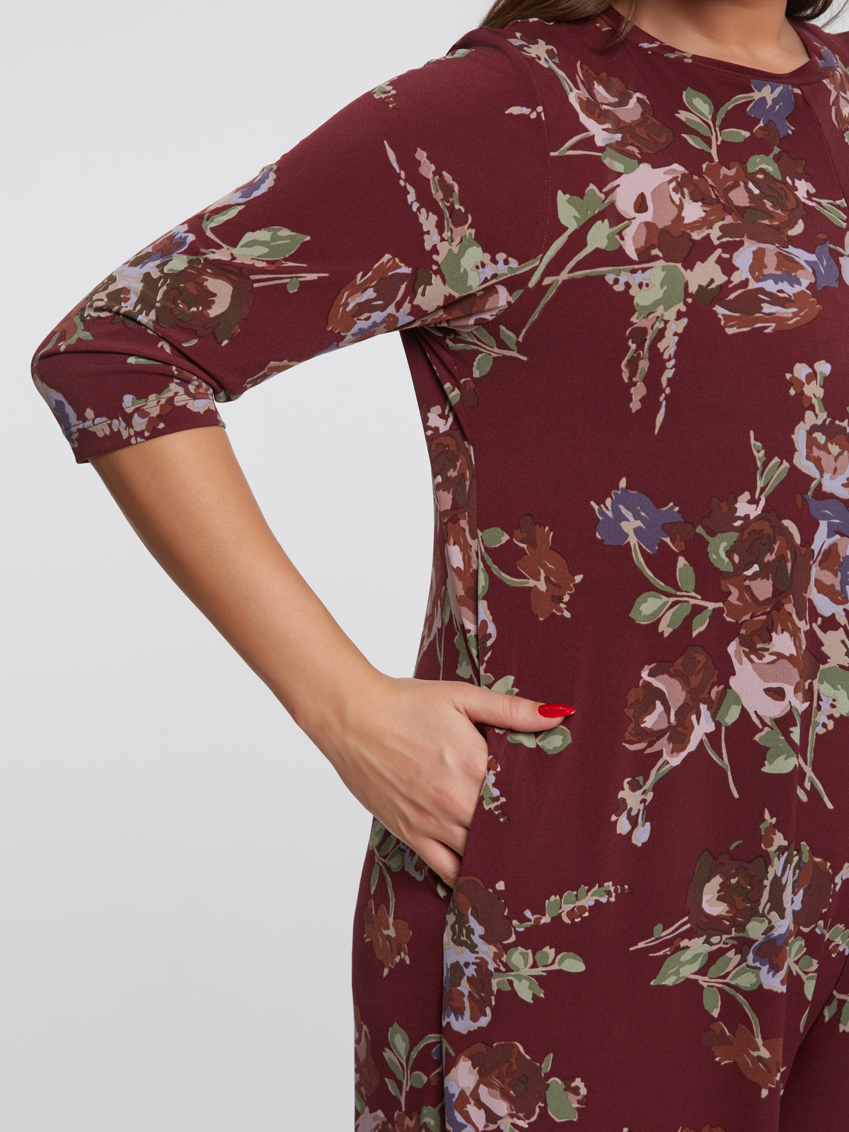 Ολόσωμη φόρμα φλοράλ φωτογραφία