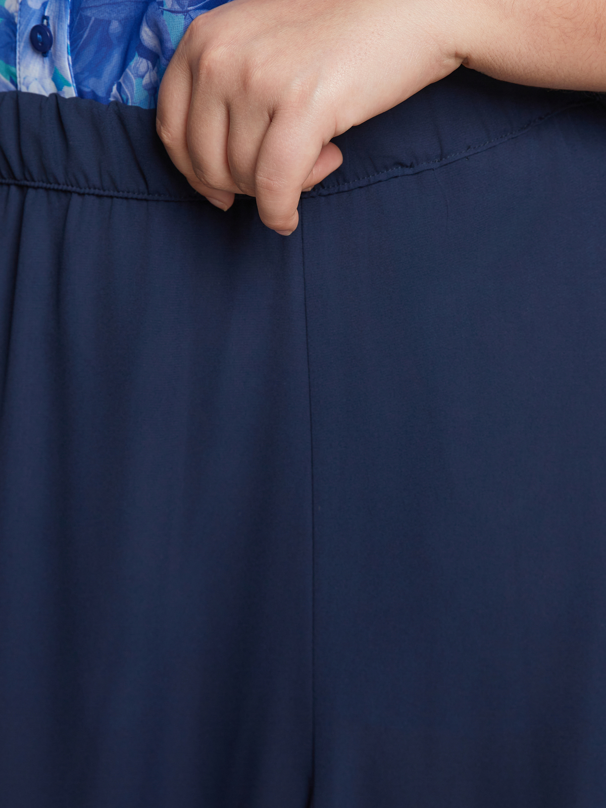 Αέρινη maxi φούστα με βολάν φωτογραφία