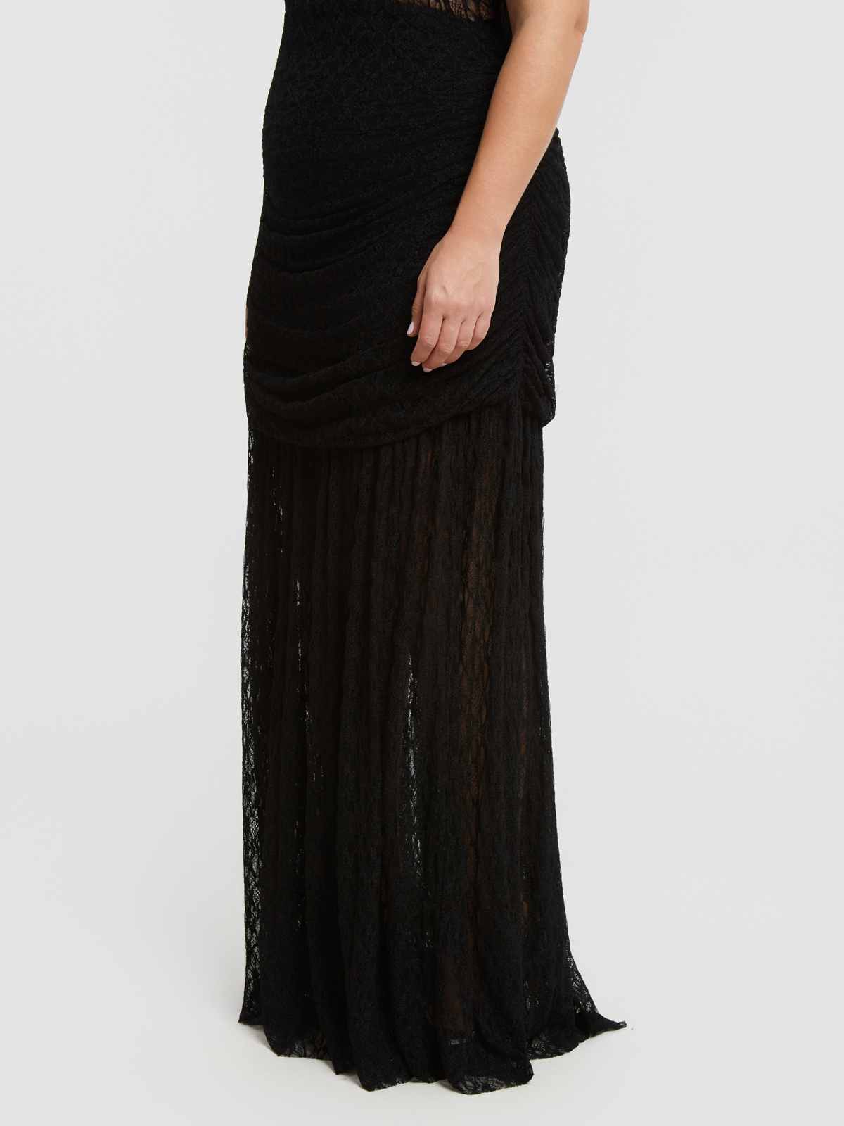 Maxi φόρεμα δαντέλα με σούρες στη μέση φωτογραφία