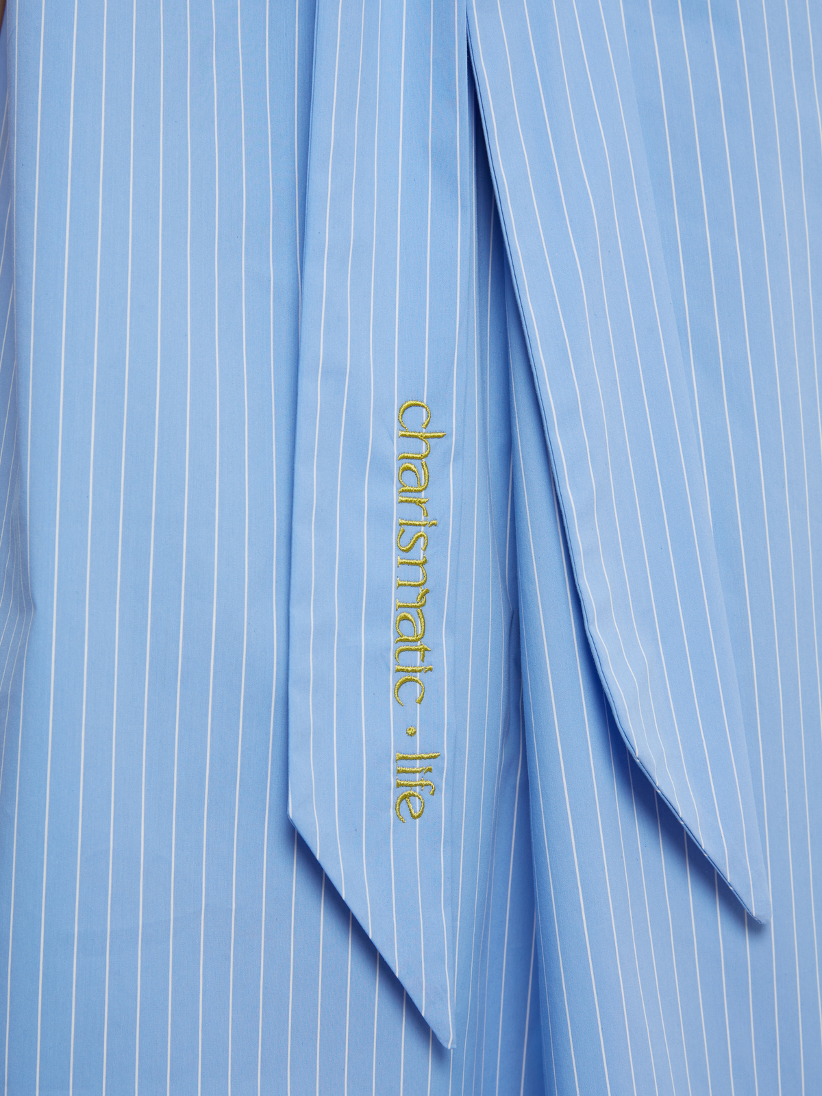 Ριγέ αμάνικο βαμβακερό φόρεμα με φιόγκο στην πλάτη φωτογραφία