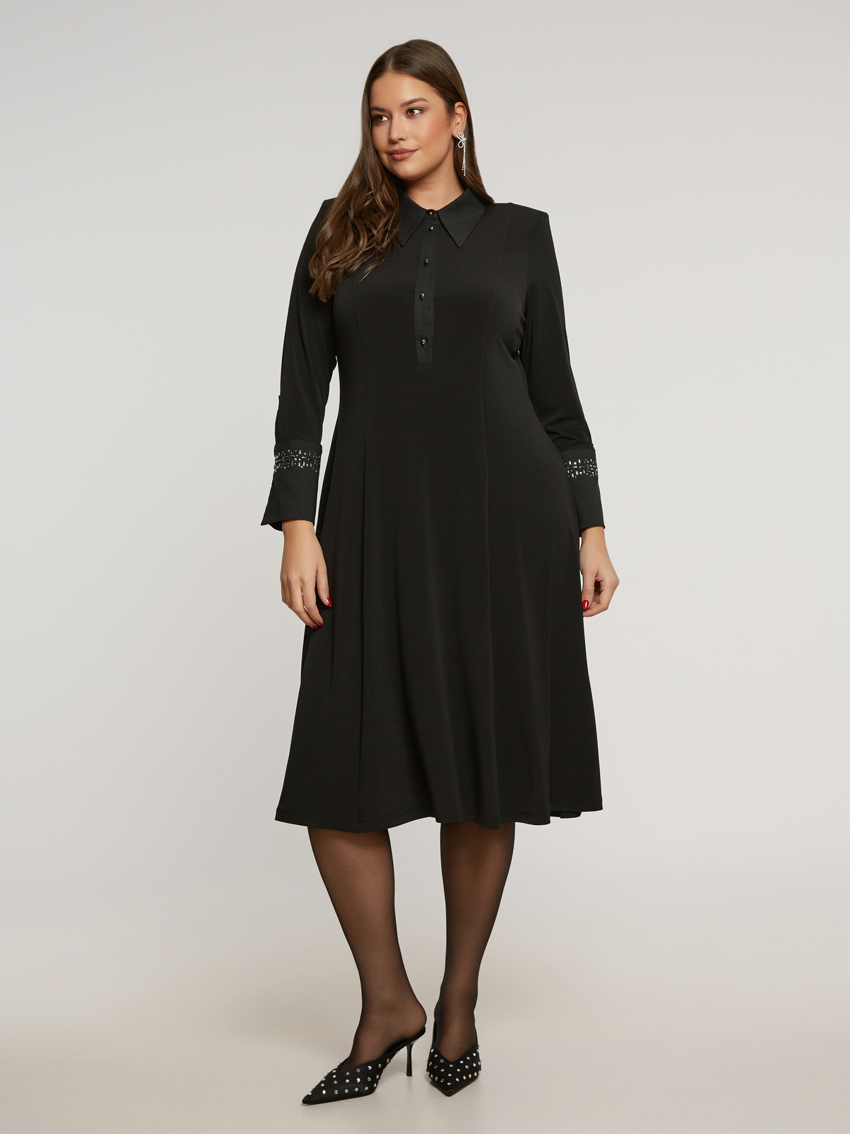 Super jersey midi φόρεμα με διακόσμηση στο γιακά και στα μανίκια φωτογραφία