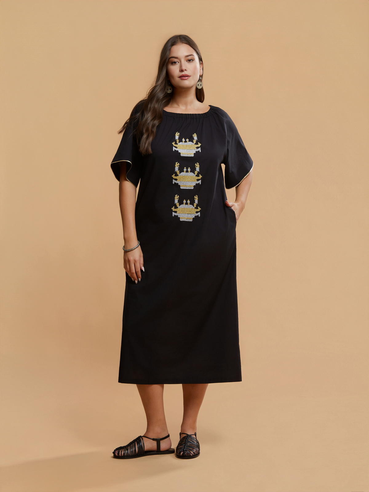 Βαμβακερό off-shoulder φόρεμα με κέντημα φωτογραφία