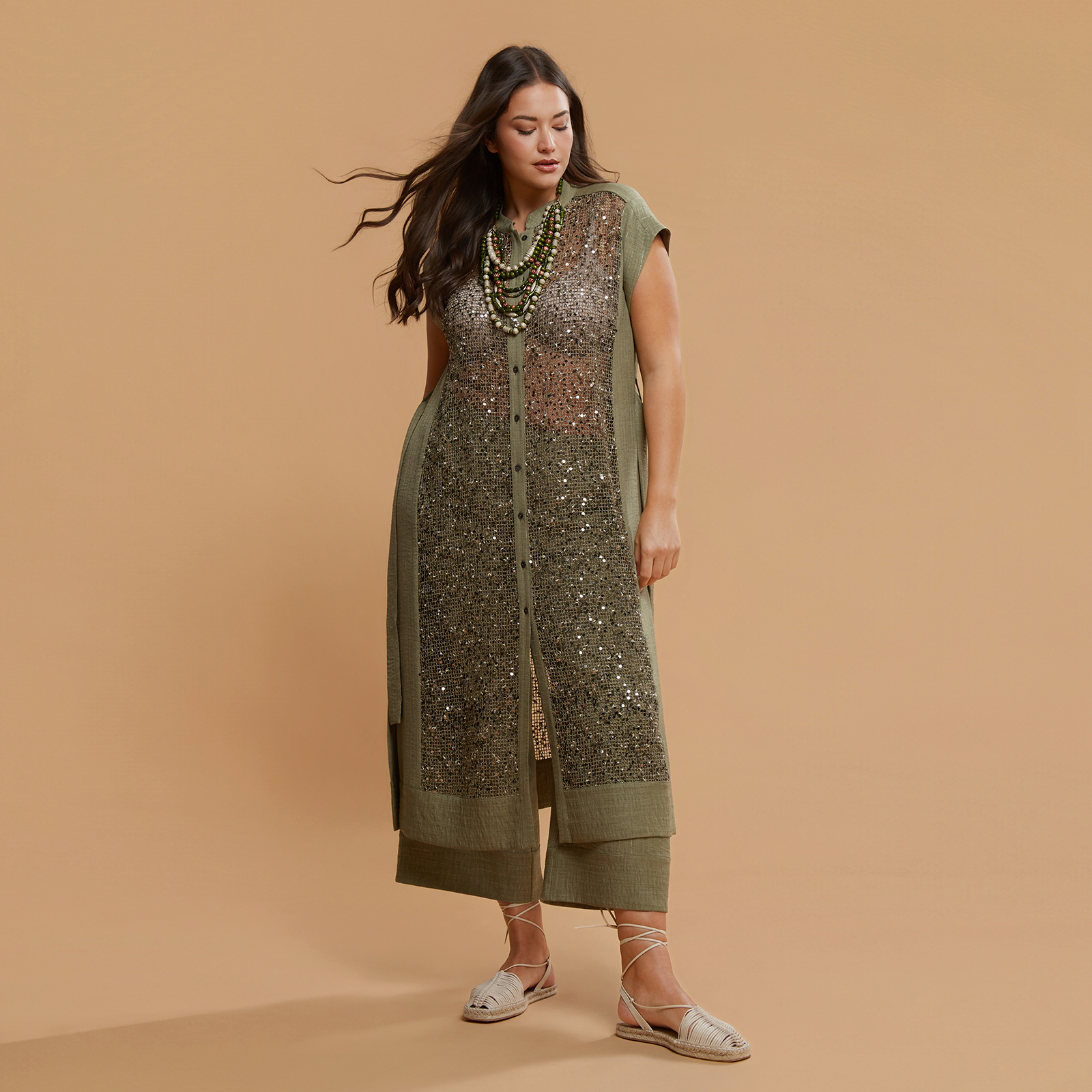 Maxi σεμιζιέ φόρεμα με lurex υφή και παγιέτες