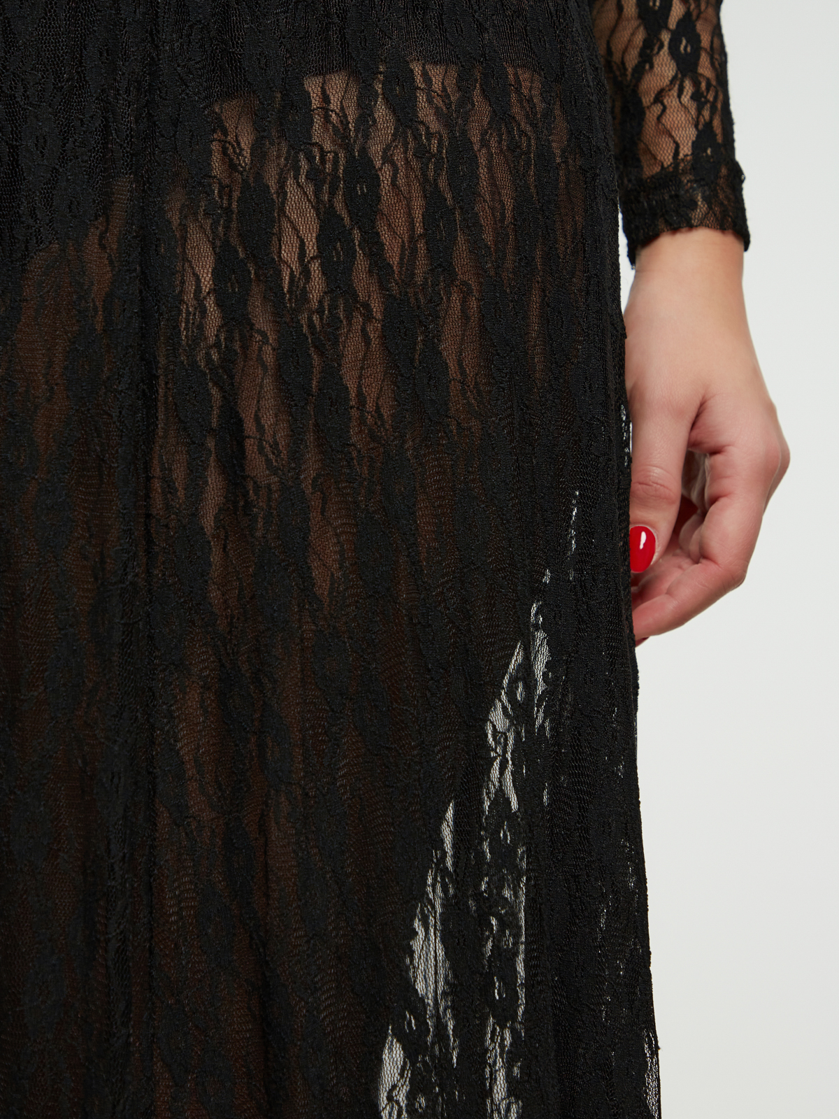 Μαύρη maxi φούστα δαντέλα φωτογραφία