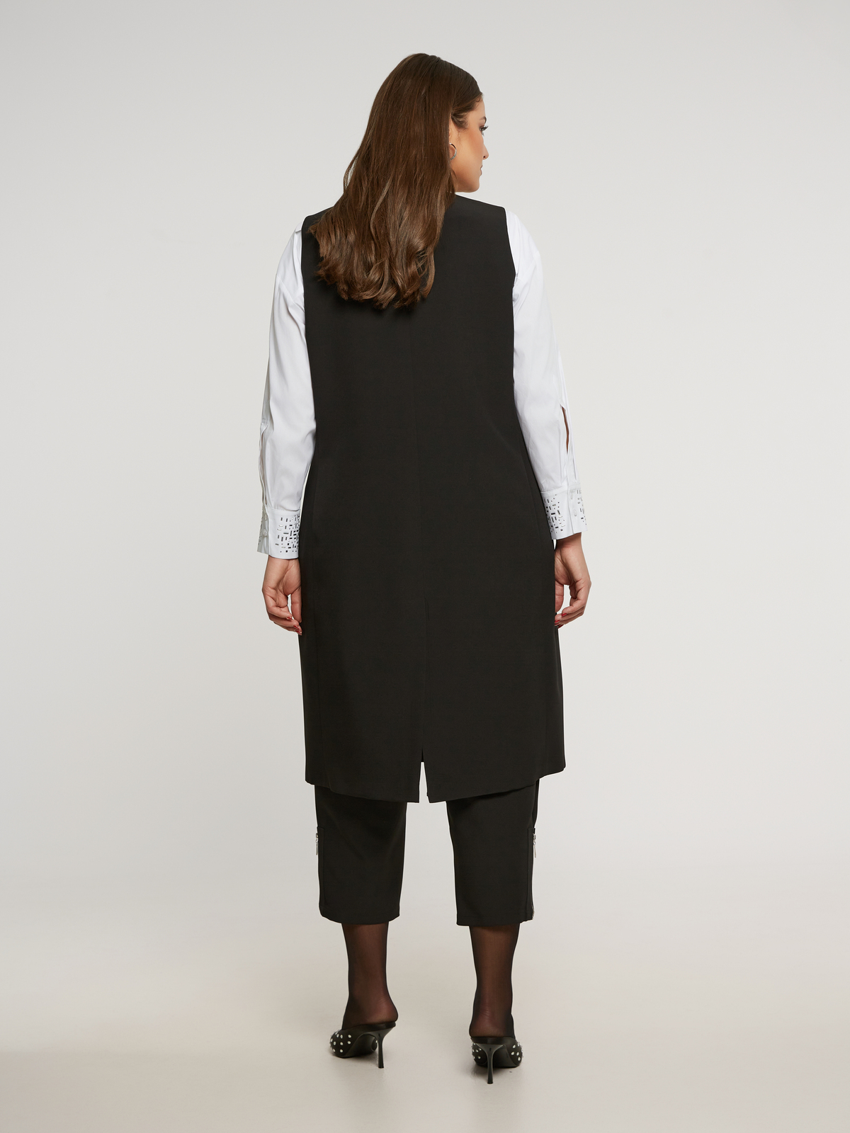 Μακρύ σταυρωτό γιλέκο με φερμουάρ φωτογραφία