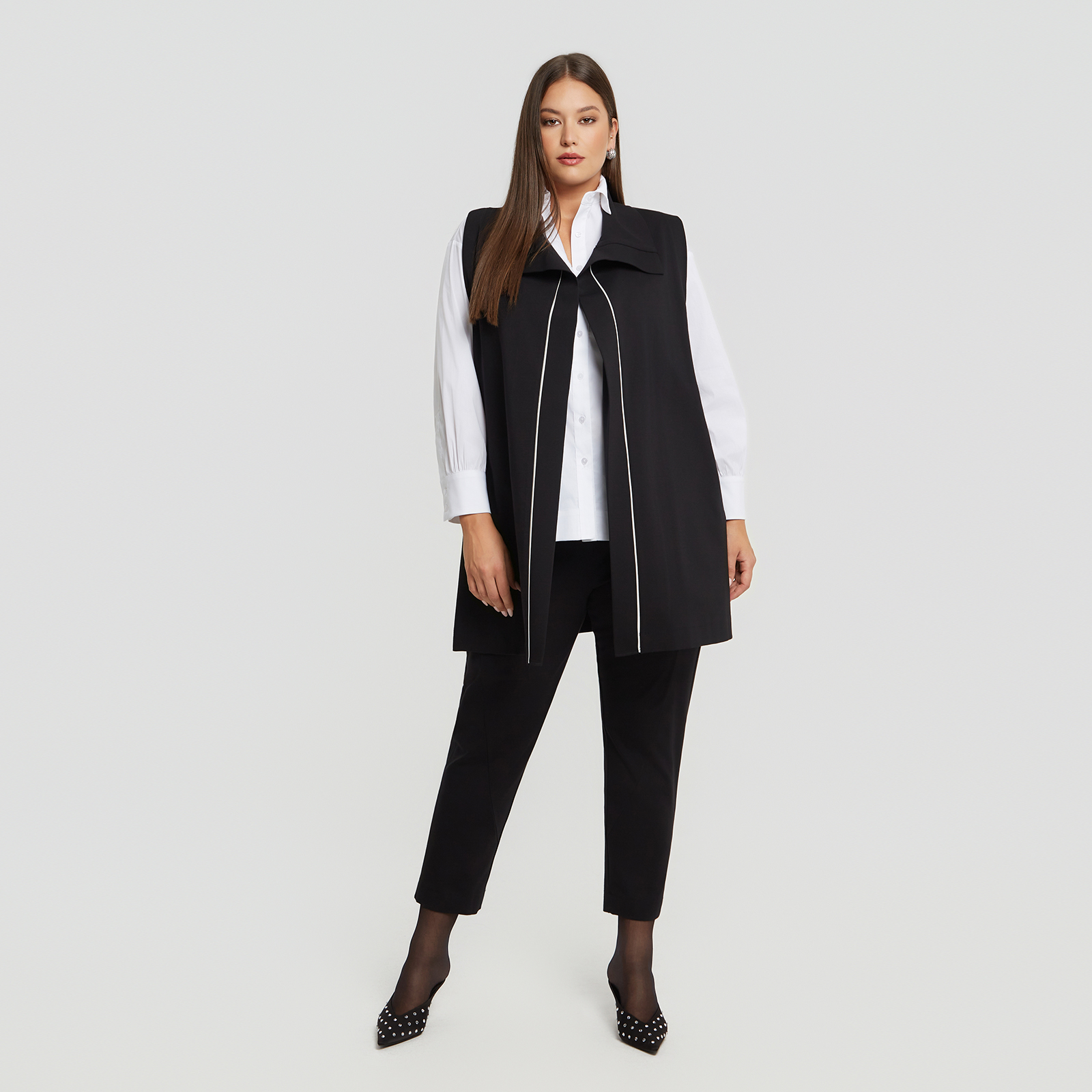 MAT FASHION Μακρύ γιλέκο με ρέλι σε αντίθεση