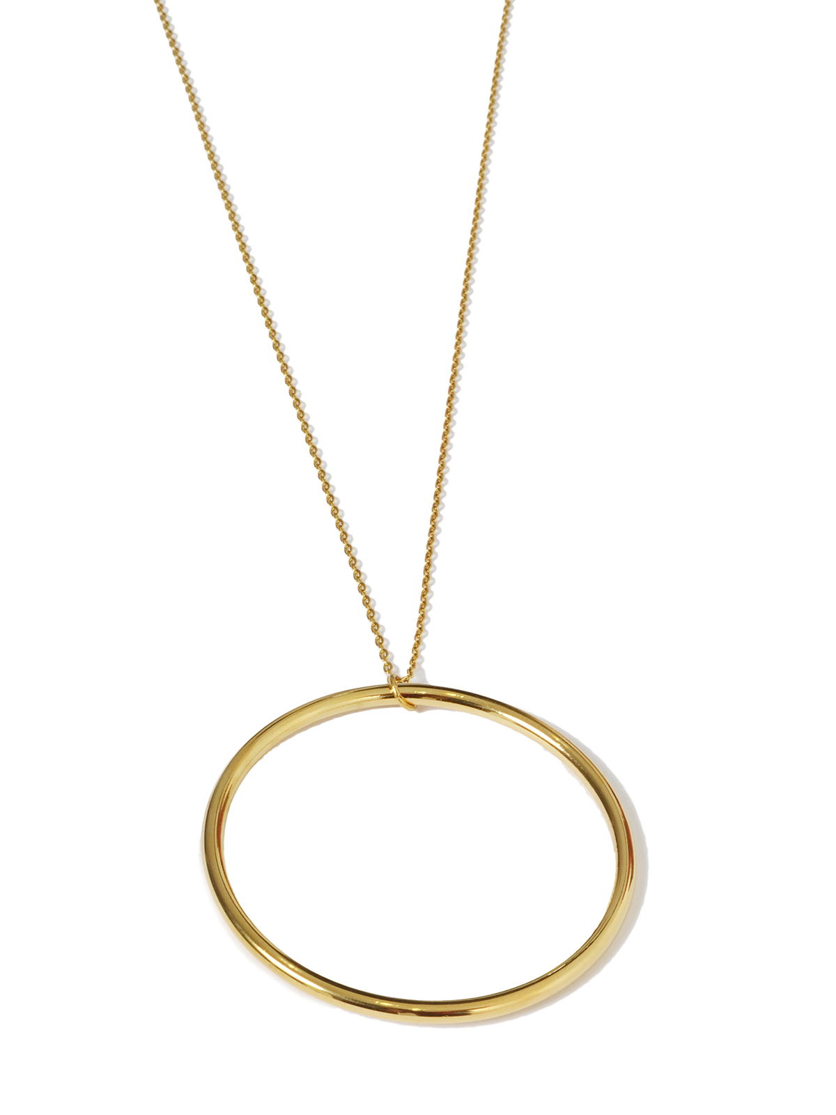 Μακρύ κολιέ με μίνιμαλ κυκλικό μενταγιόν φωτογραφία