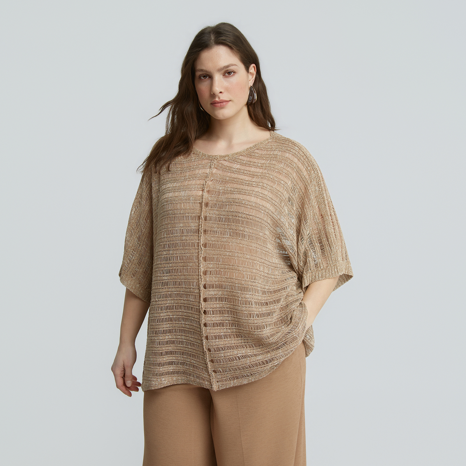 Lightweight knit jumper with relaxed fit