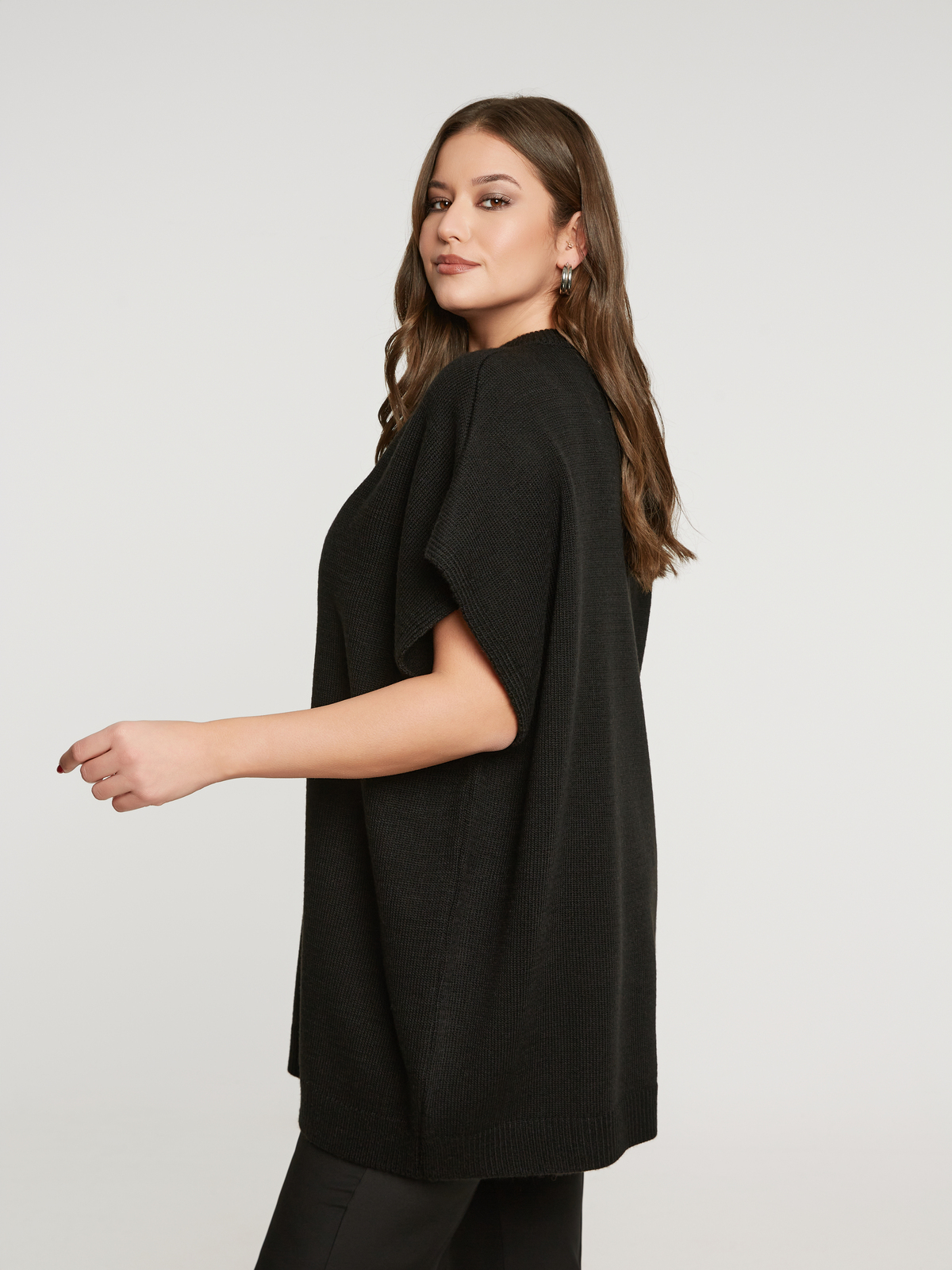 Μακριά πλεκτή τουνίκ με αποσπώμενη αλυσίδα φωτογραφία