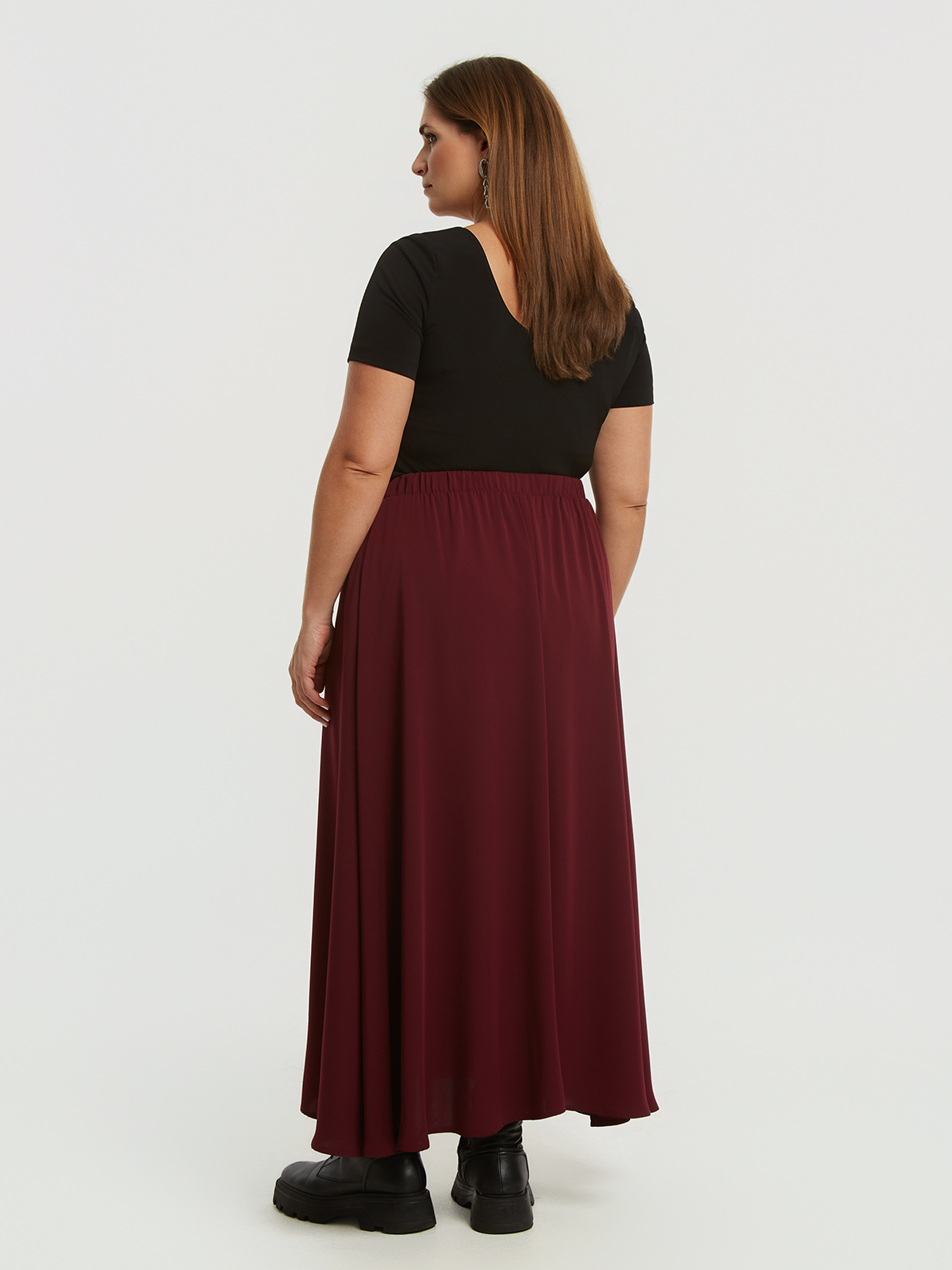 Maxi φούστα σε Α-γραμμή φωτογραφία