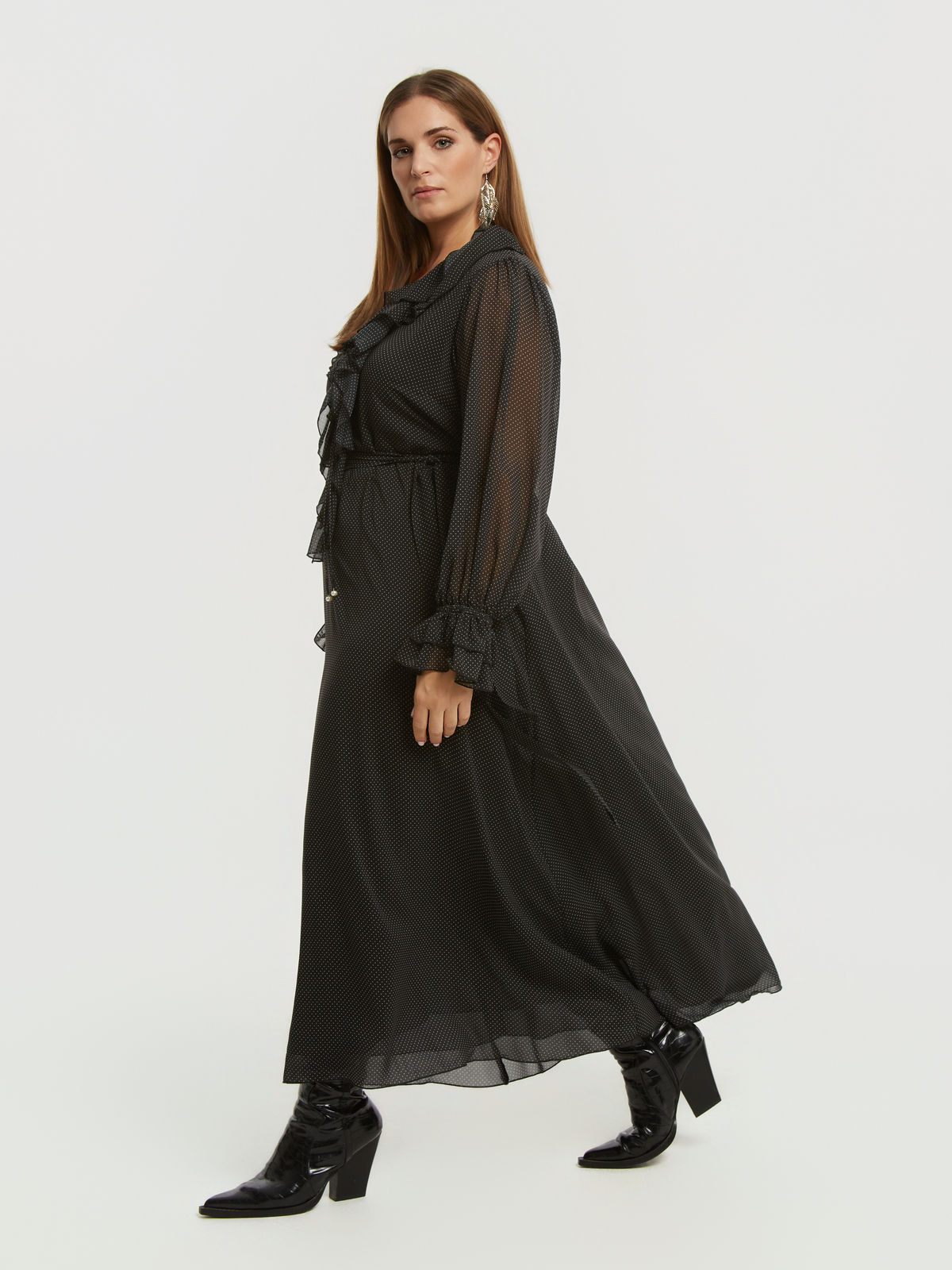 Maxi φόρεμα με βολάν και πουά μοτίβο φωτογραφία