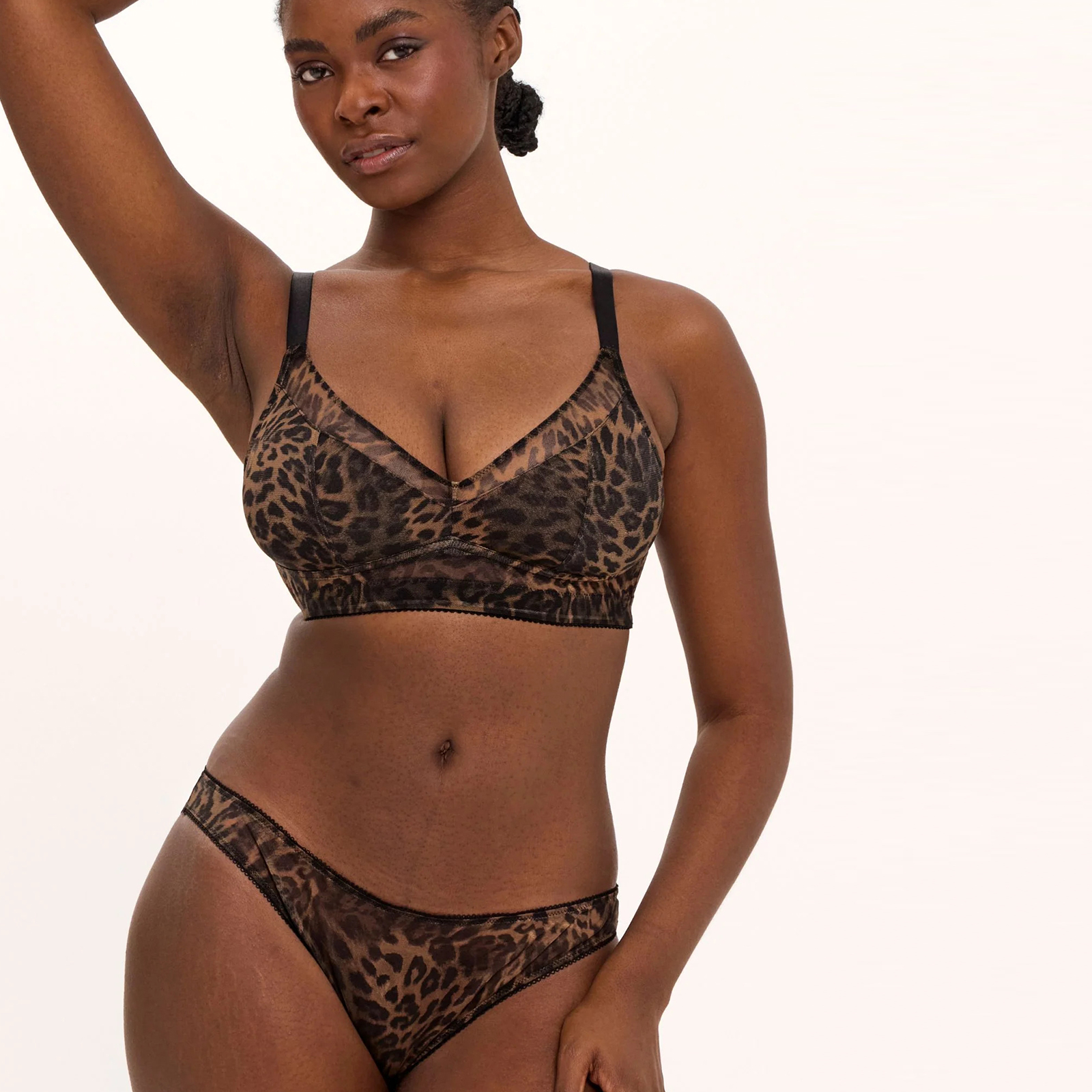 UNDERSTATEMENT Διχτυωτό Σουτιέν Support Dark Leopard
