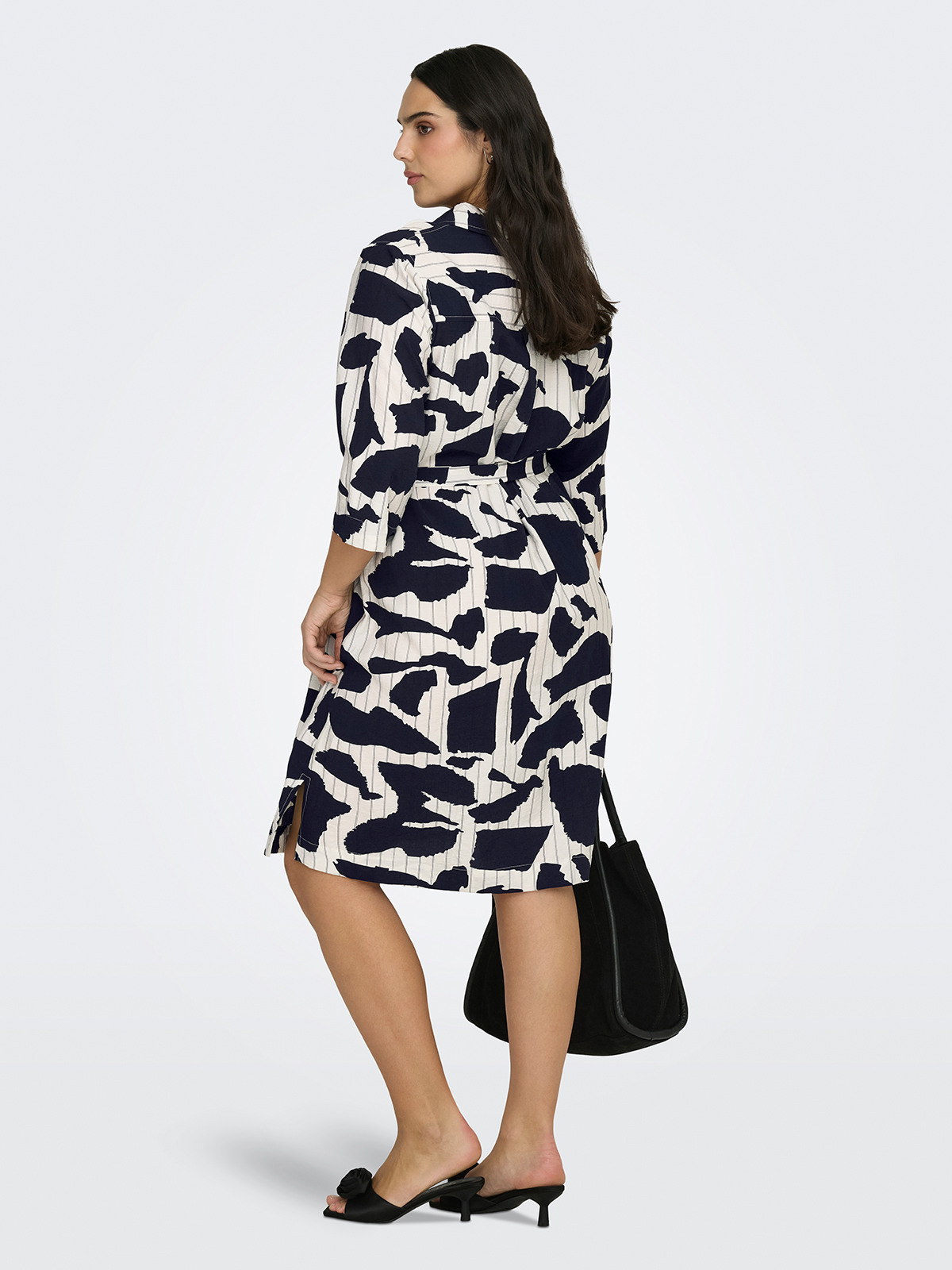 Μίντι φόρεμα Carmisia φωτογραφία