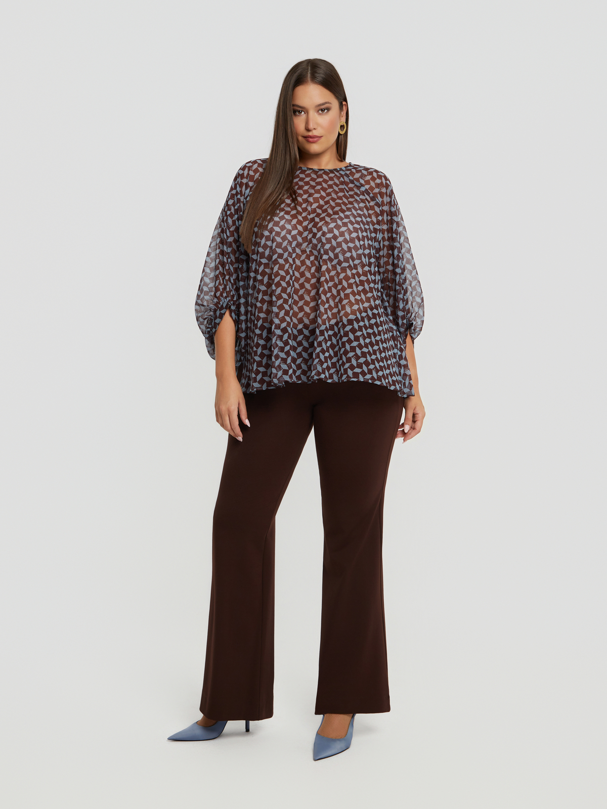 Διαφανής μπλούζα με γεωμετρικό σχέδιο & μπαλούν μανίκια φωτογραφία