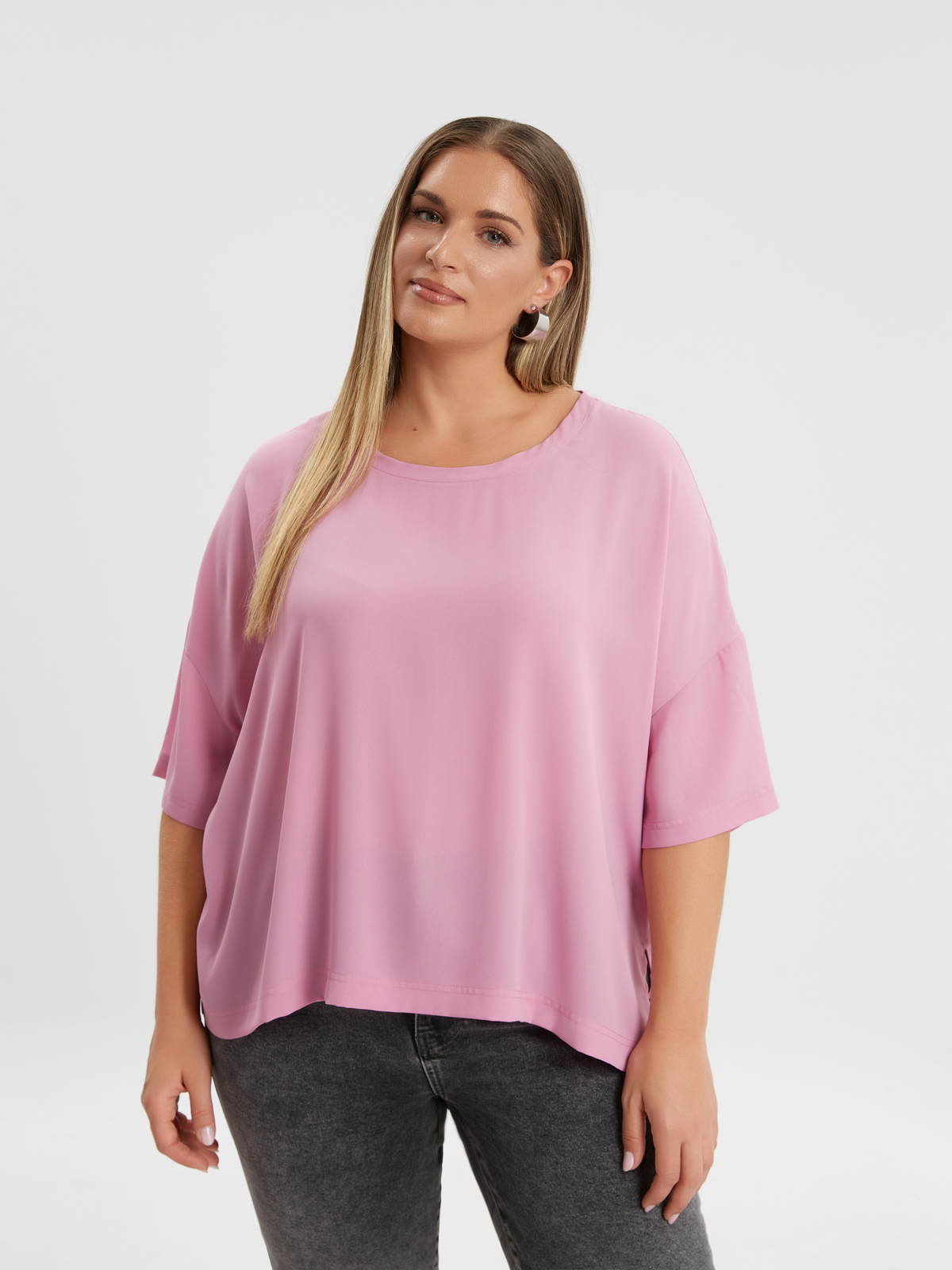 Μπλούζα κρεπ με πιέτα πίσω φωτογραφία