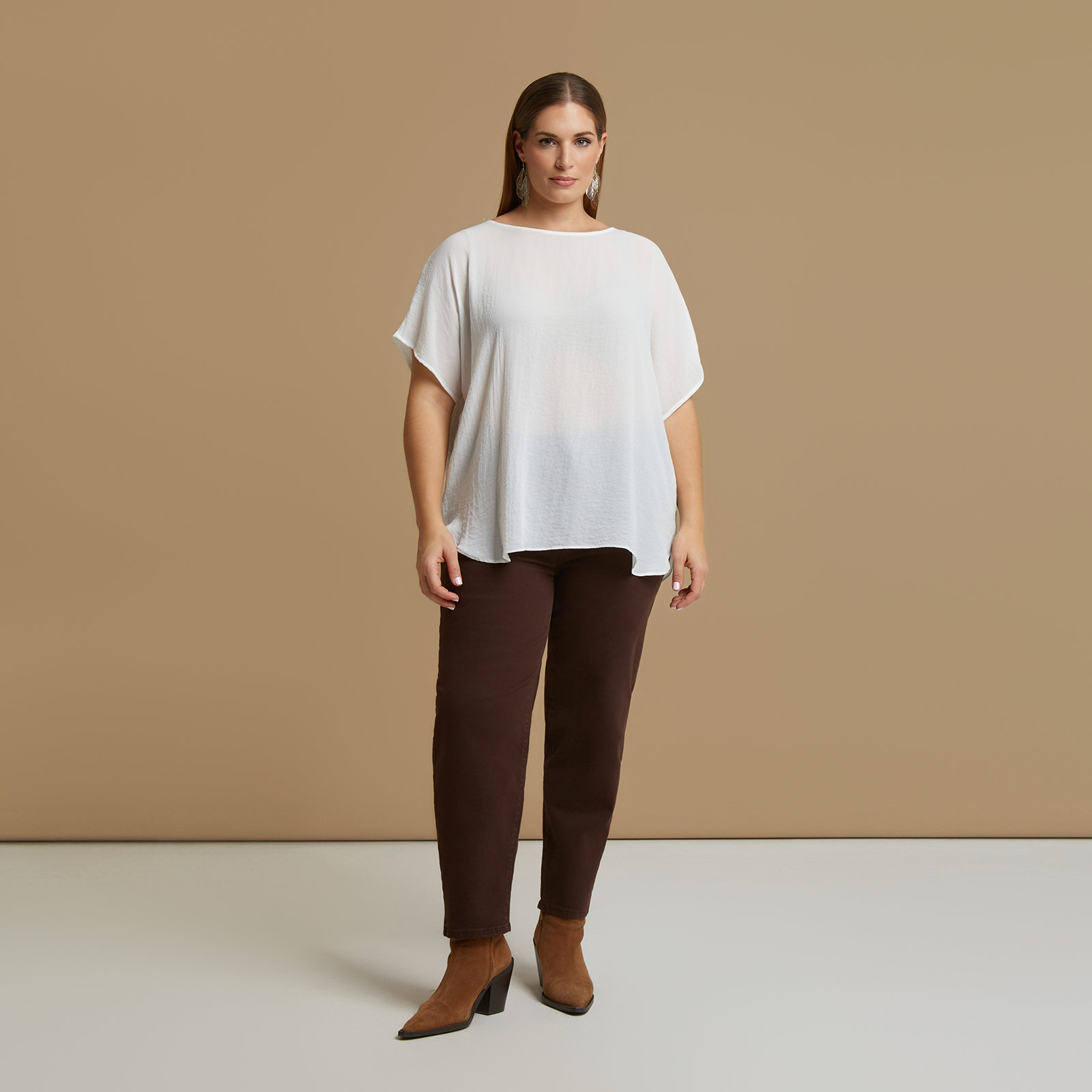 Crepe essential boat-neck top