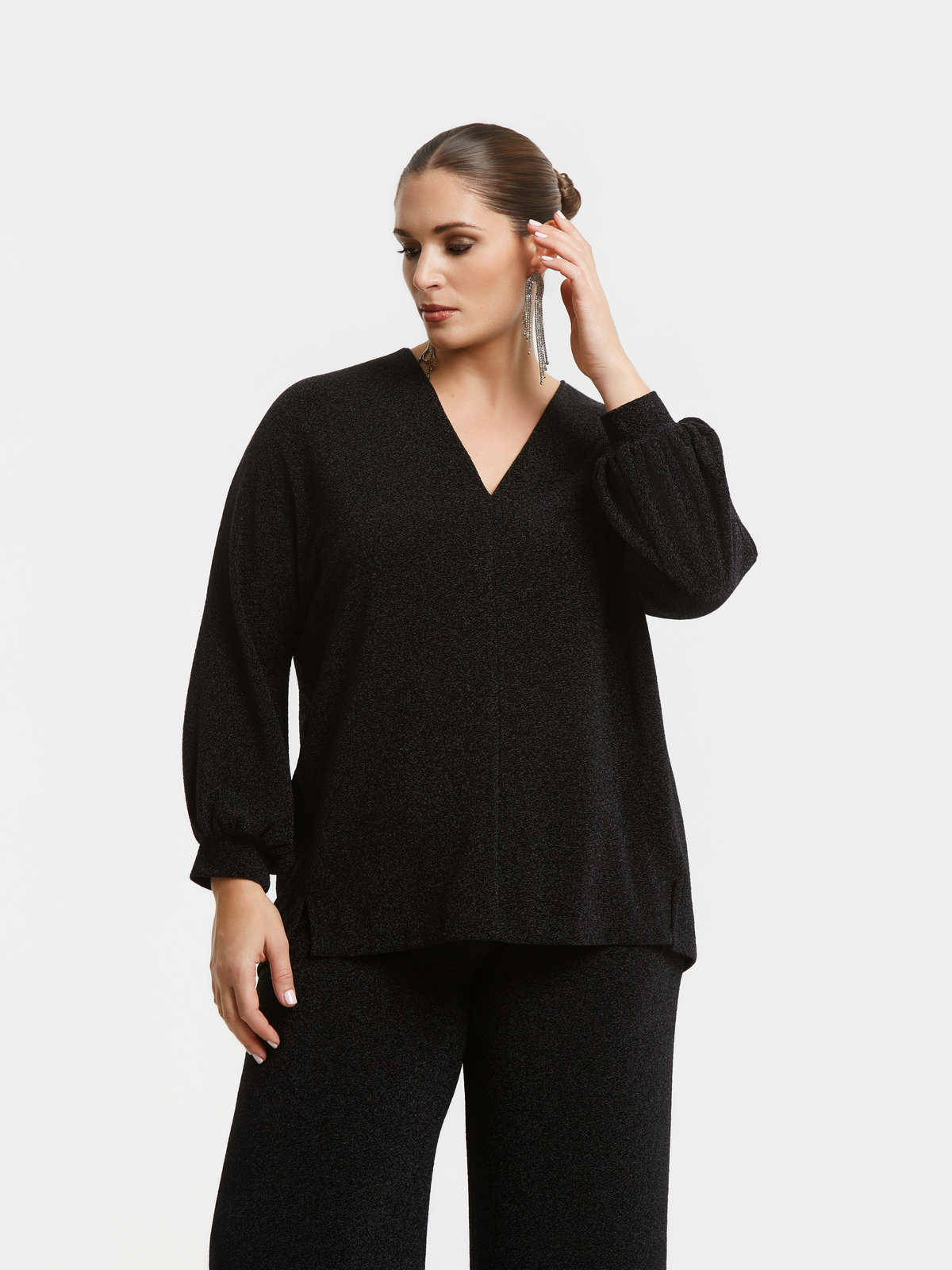 Μπλούζα lurex με V-λαιμόκοψη και μακριά μανίκια φωτογραφία