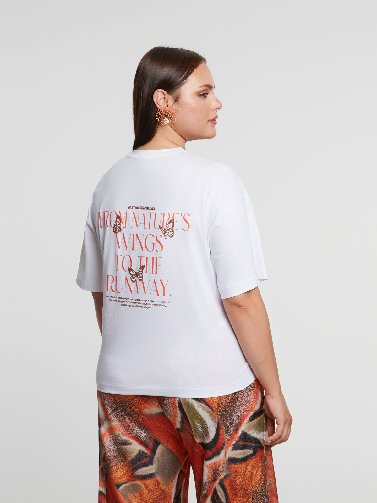 Βαμβακερή μπλούζα t-shirt με τύπωμα Metamorphosis φωτογραφία