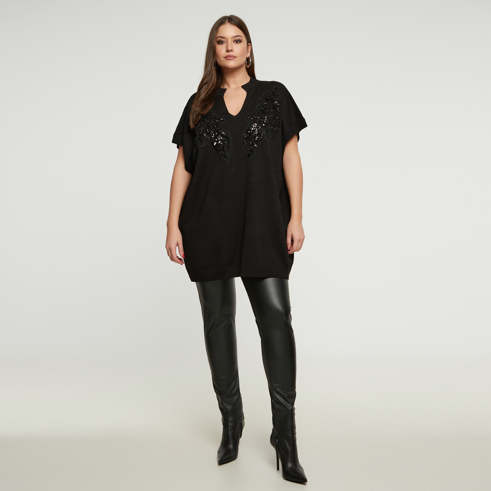 MAT FASHION Πλεκτή τουνίκ με κεντητές λεπτομέρειες και παγιέτες