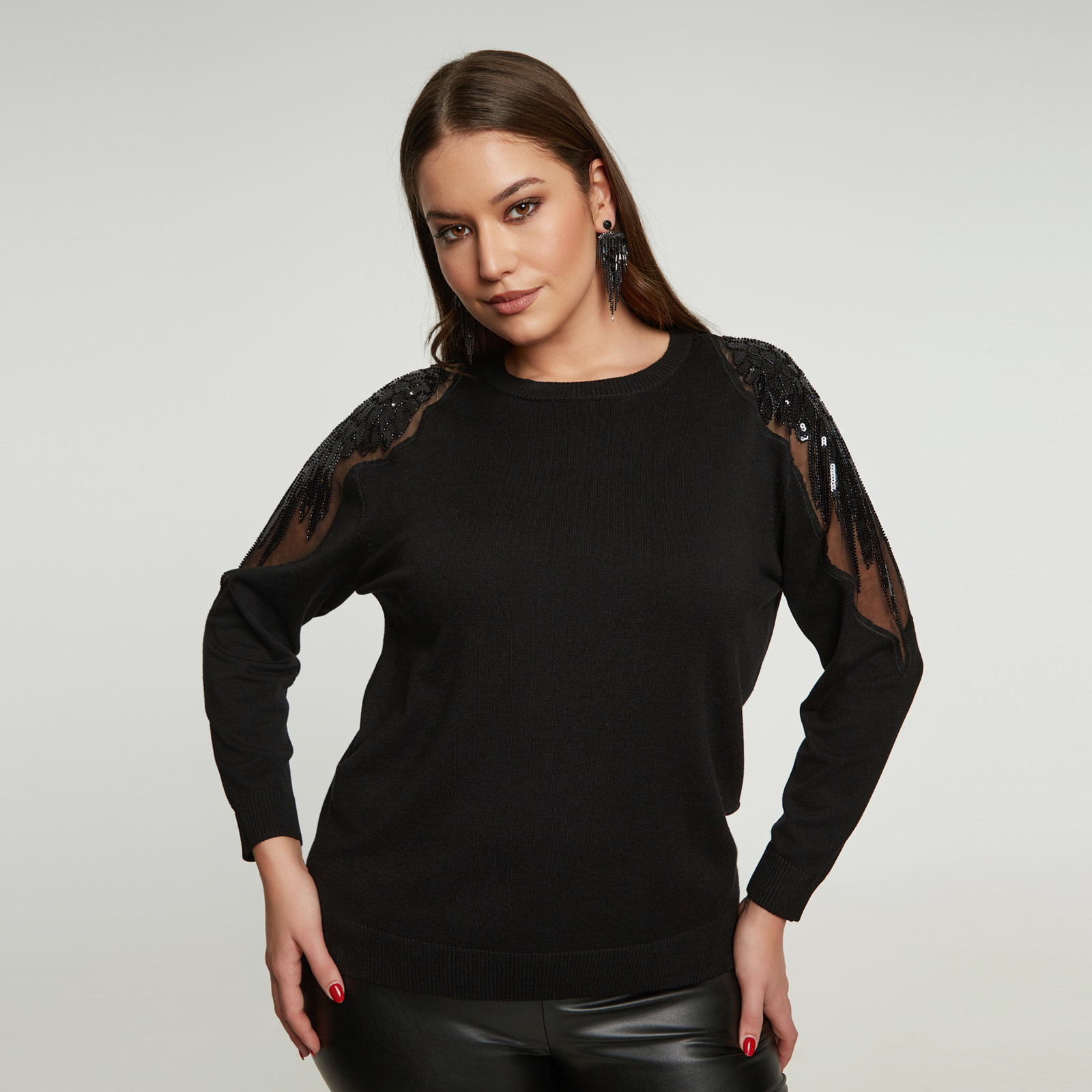MAT FASHION Πλεκτή μπλούζα με διακόσμηση και διαφάνεια στους ώμους