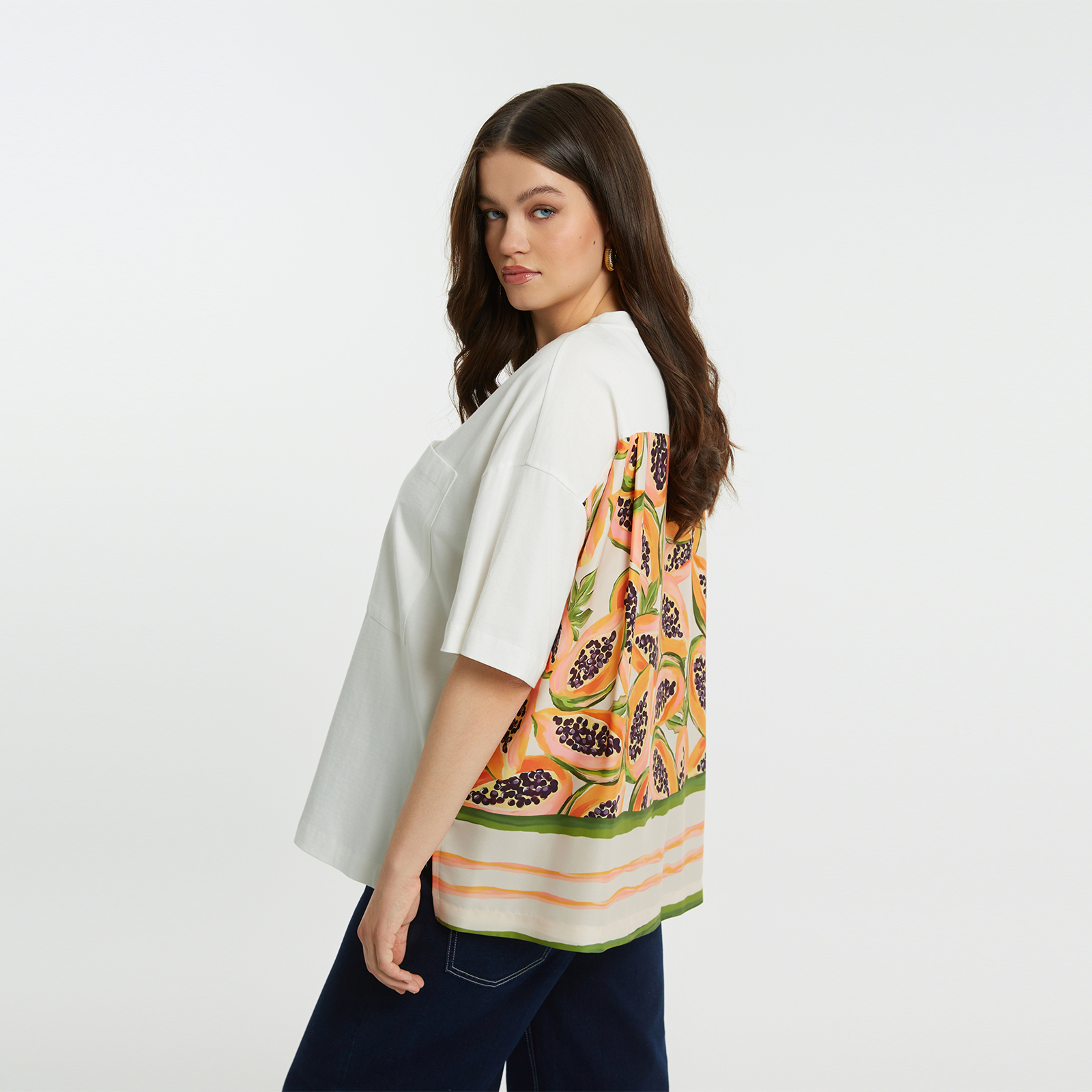 Βαμβακερό t-shirt με papaya print στην πλάτη