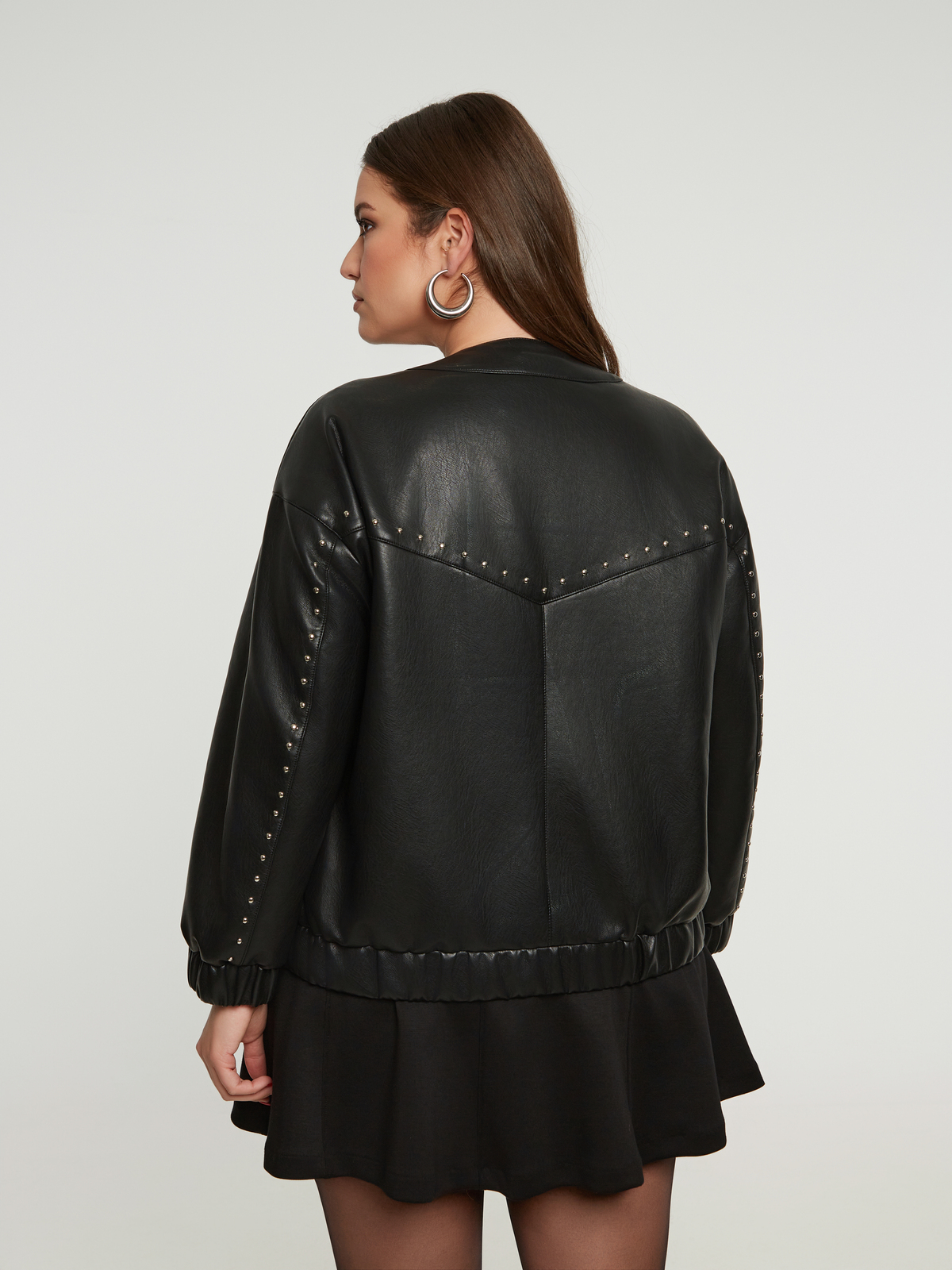 Bomber τζάκετ με τρούκς φωτογραφία