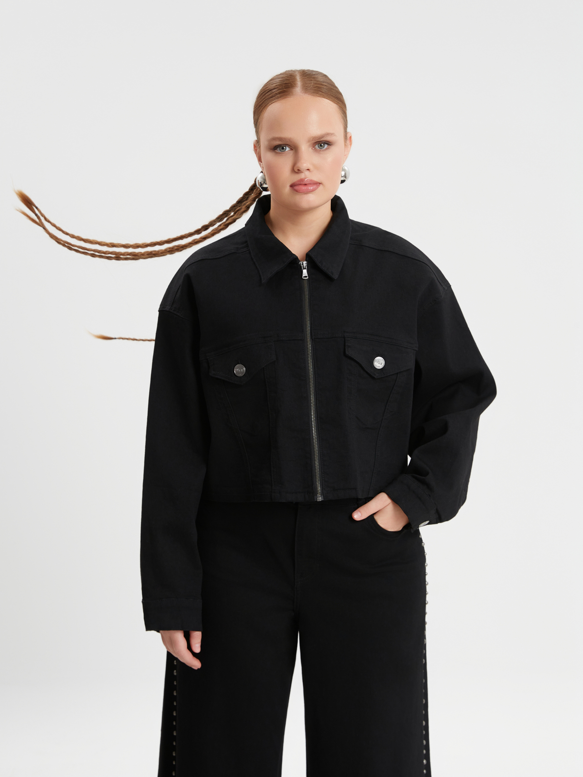 Τζιν μπουφάν cropped με φερμουάρ φωτογραφία