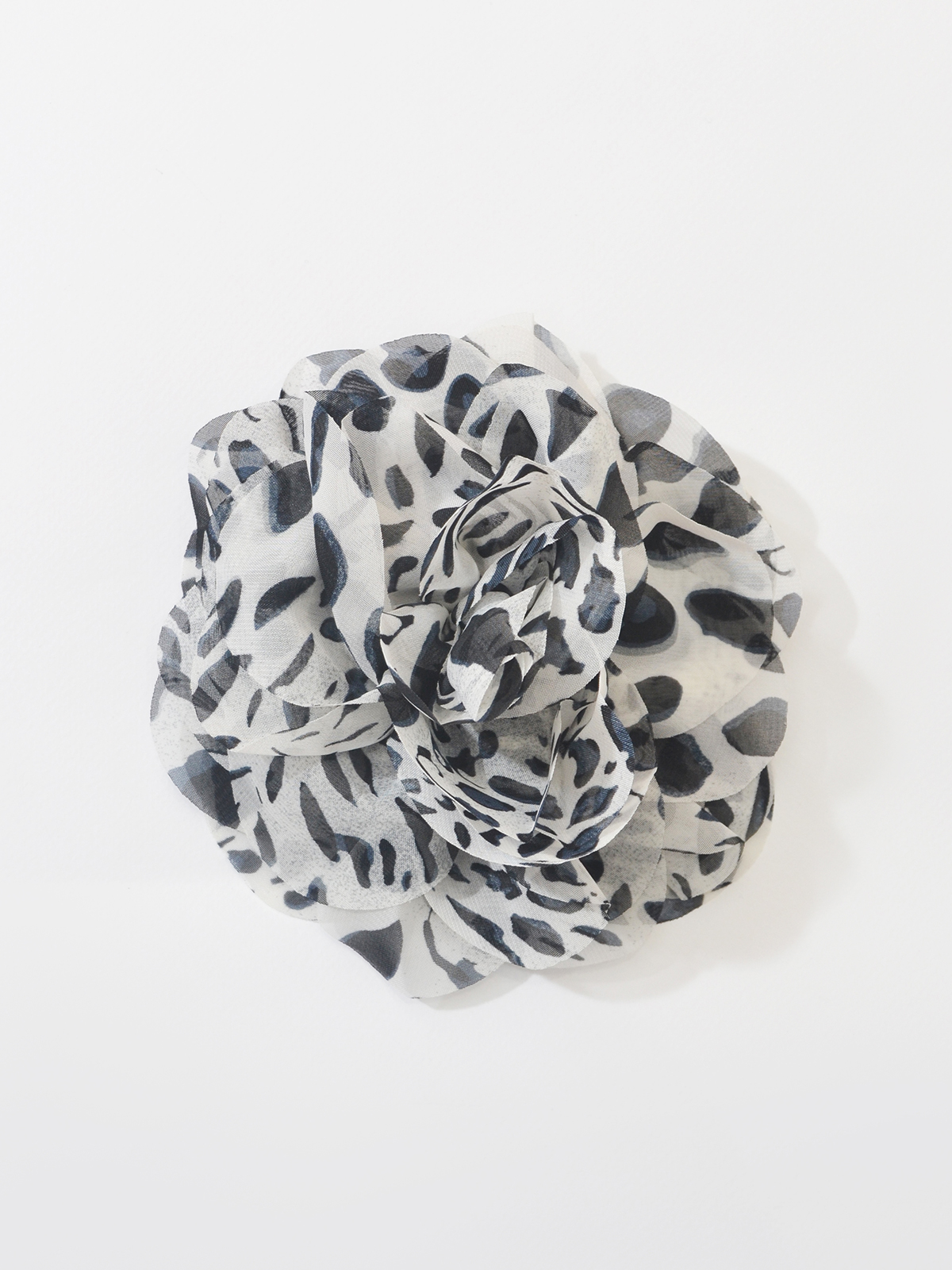 Χειροποίητη μπουτονιέρα animal print φωτογραφία