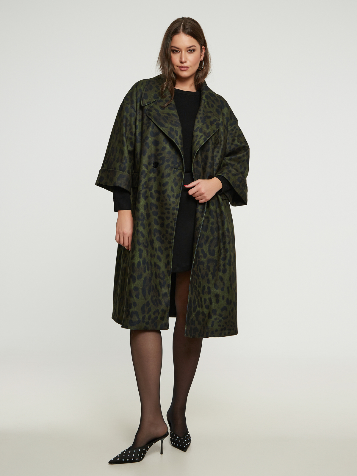 Λεοπάρ παλτό oversize φωτογραφία