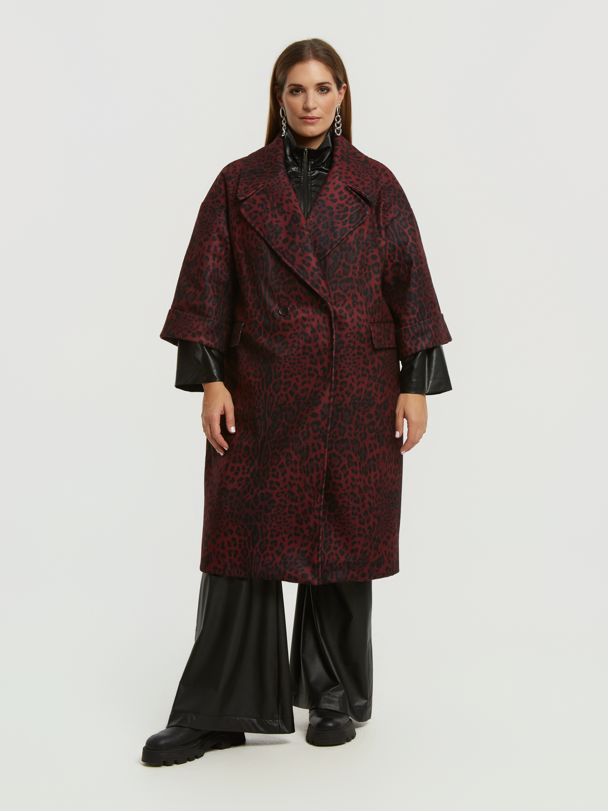 Λεοπάρ παλτό oversize φωτογραφία