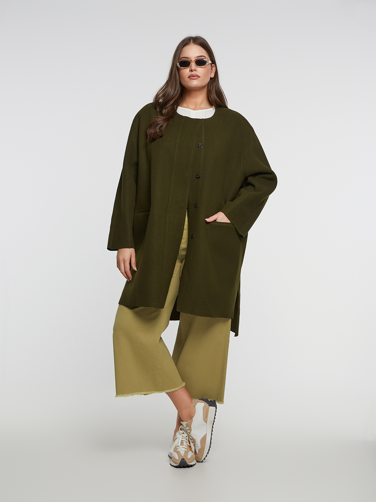 Oversized παλτό με κουμπιά φωτογραφία